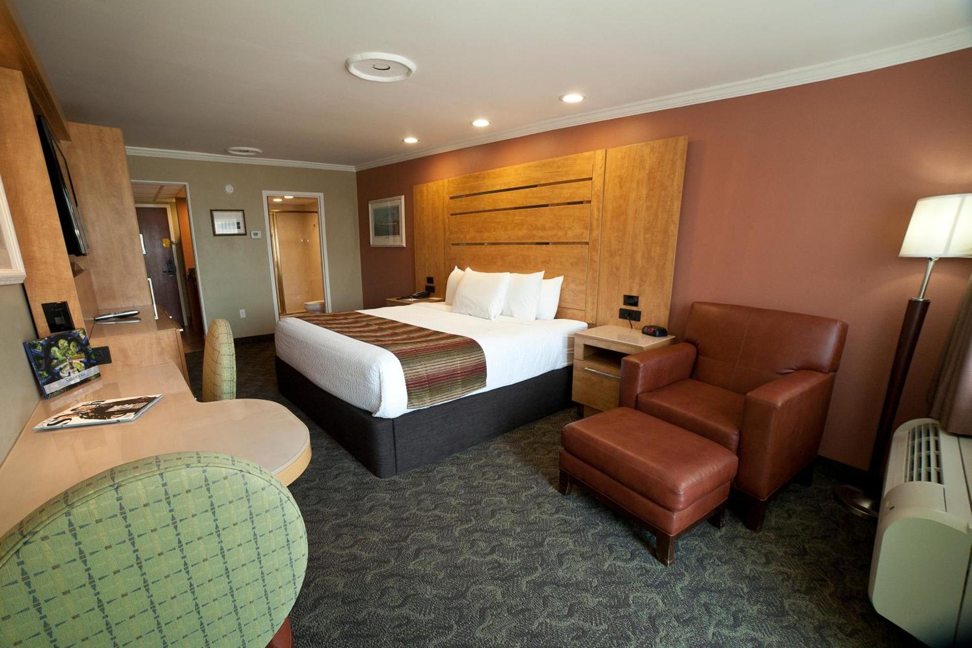 DeSoto Beach Hotel photo 46