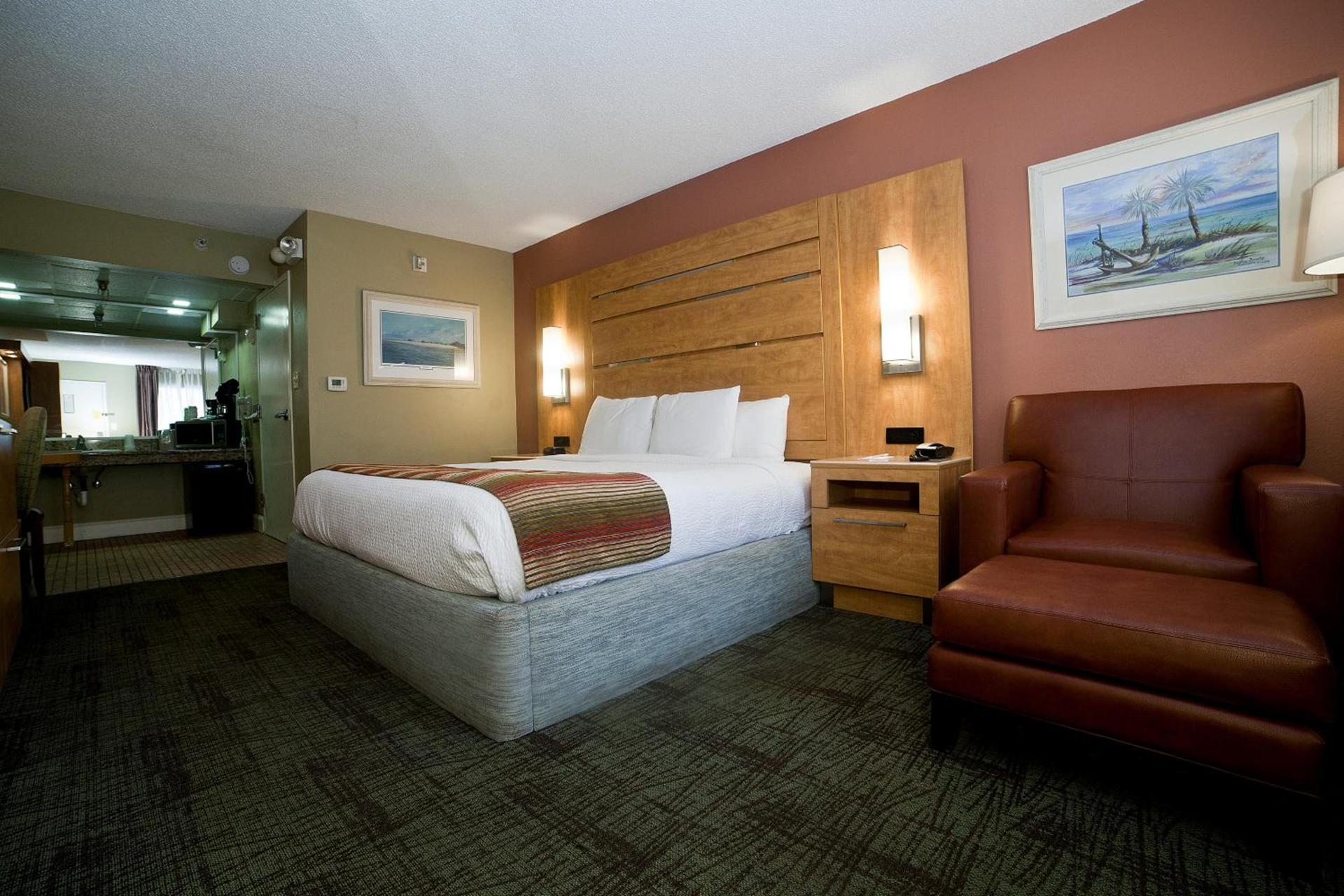 DeSoto Beach Hotel photo 20