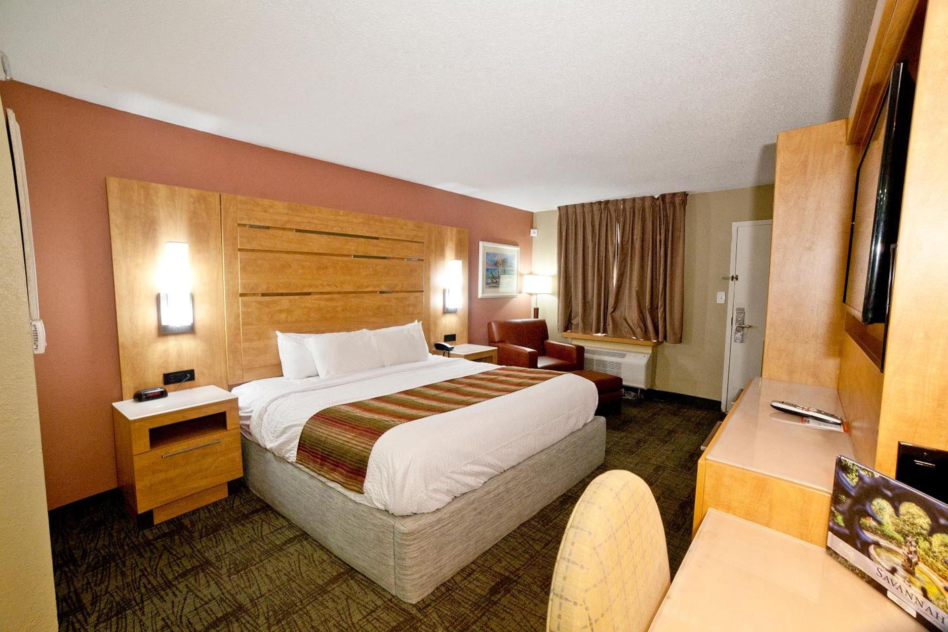 DeSoto Beach Hotel photo 28