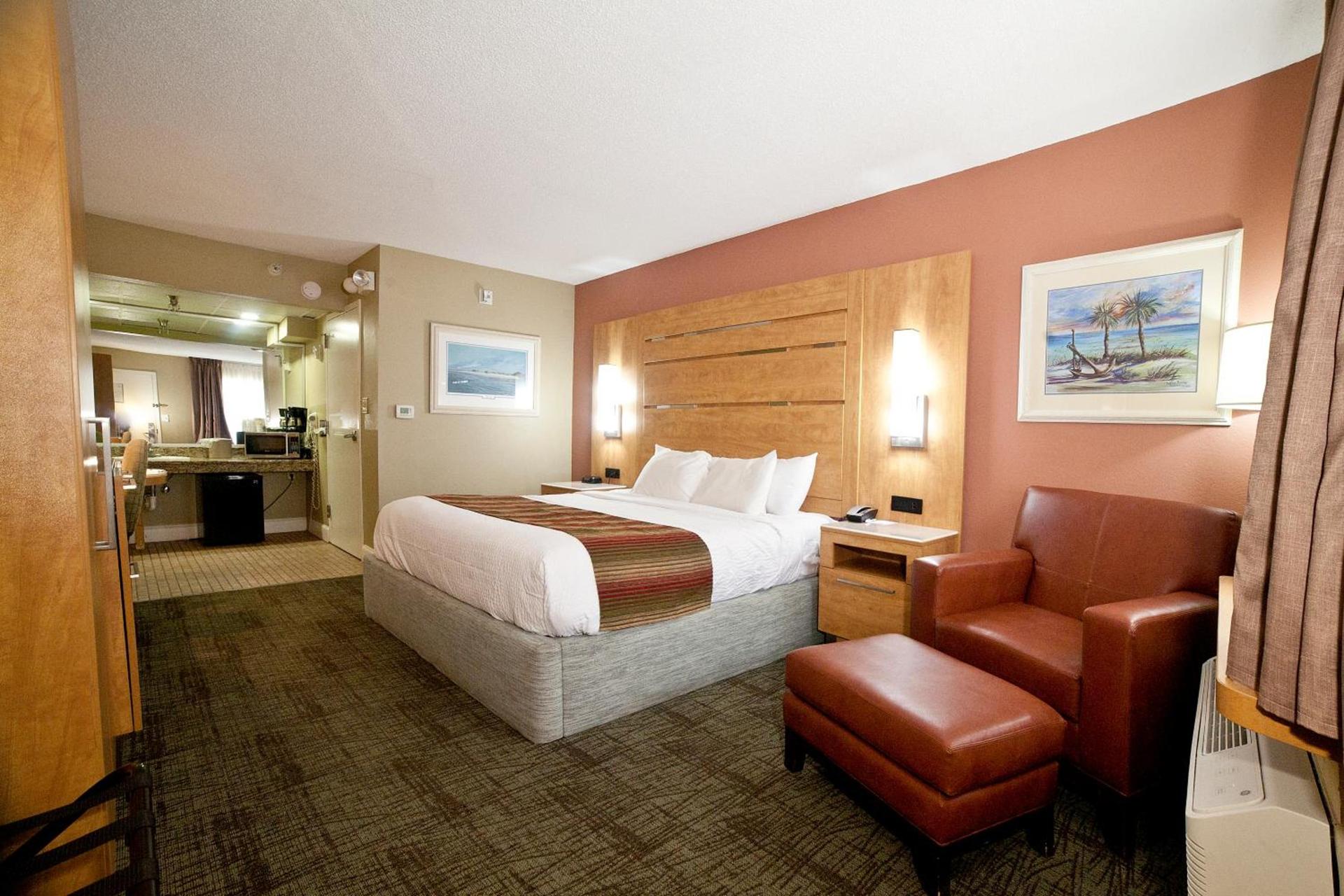 DeSoto Beach Hotel photo 29