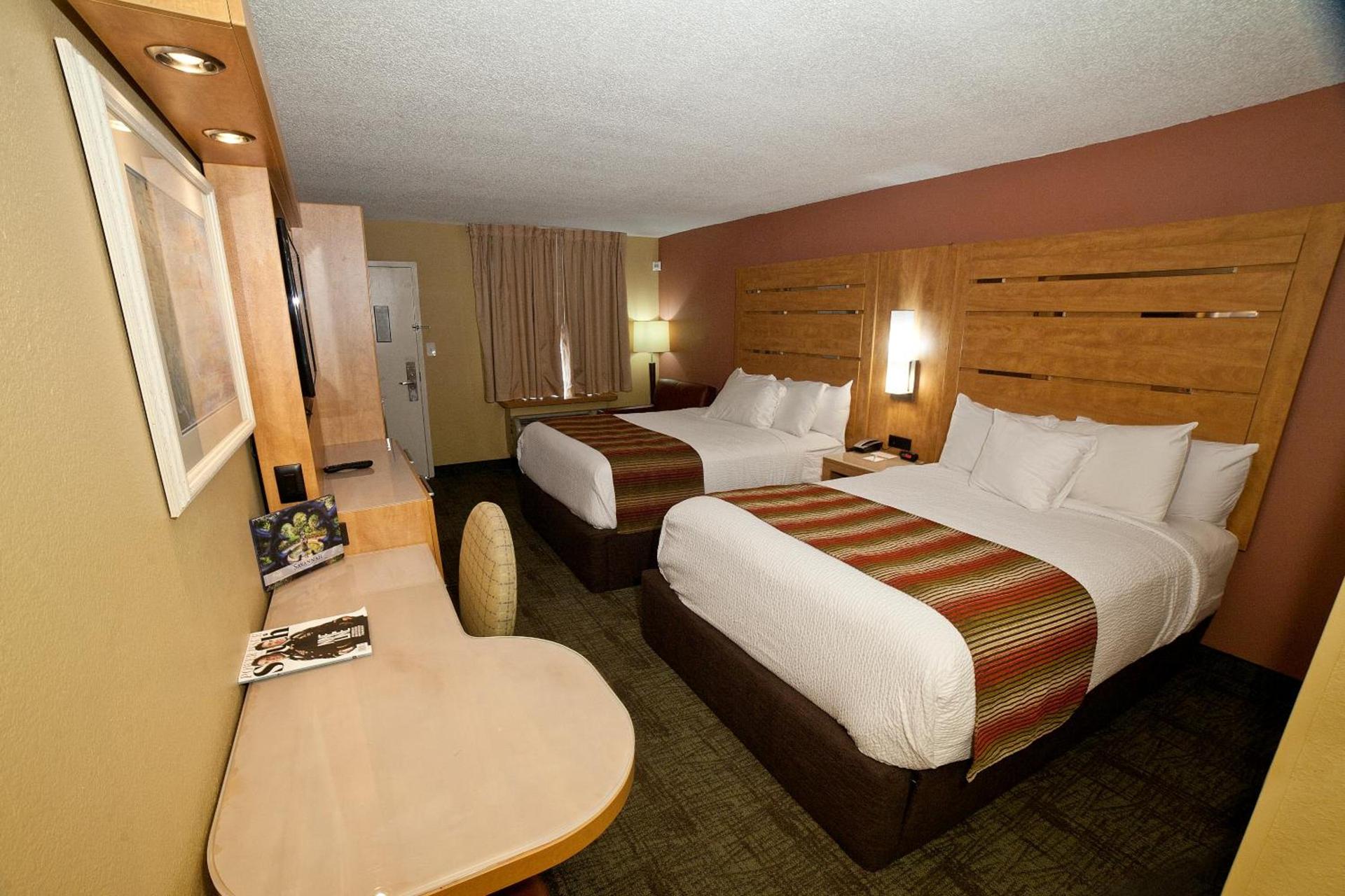 DeSoto Beach Hotel photo 16