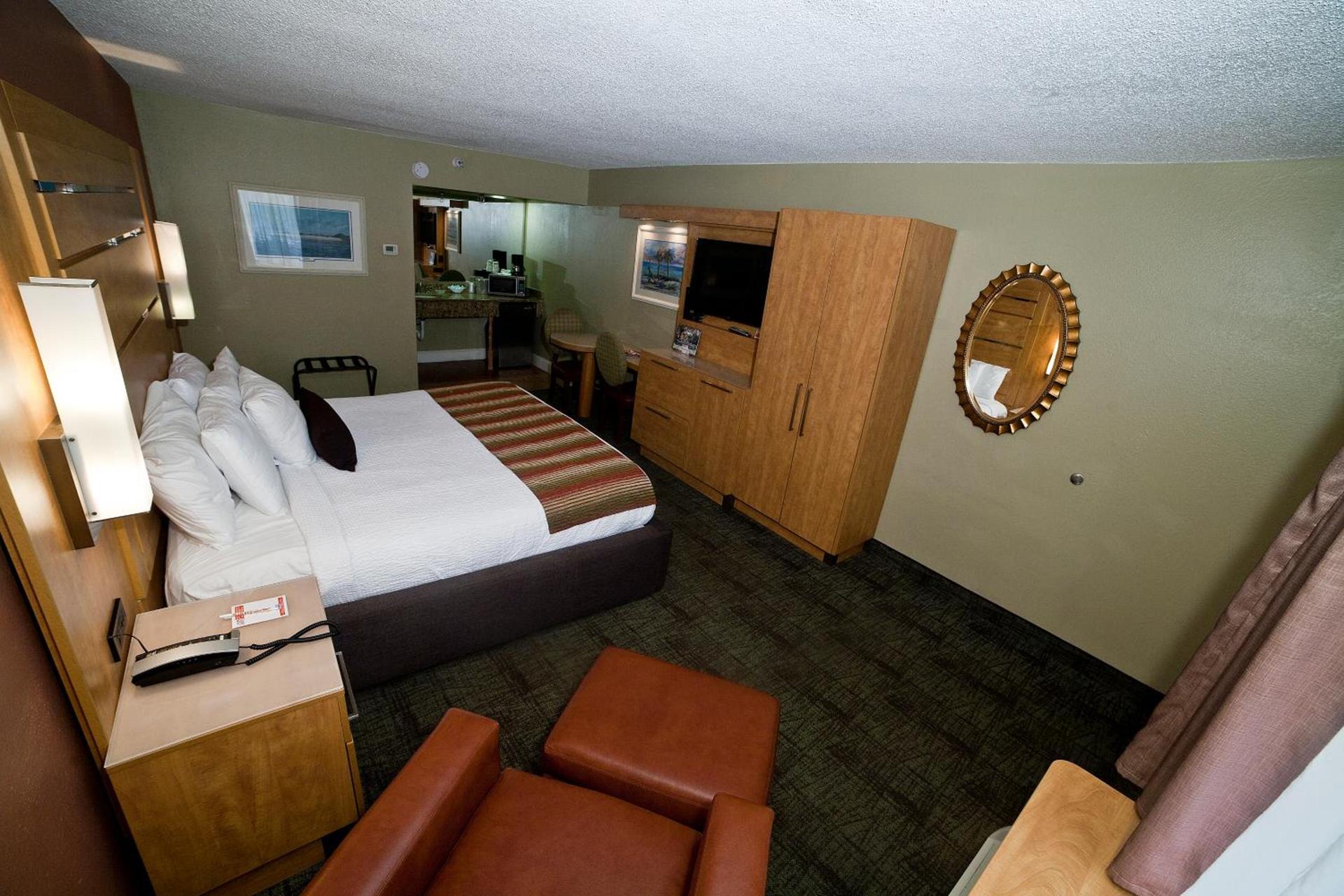 DeSoto Beach Hotel photo 9