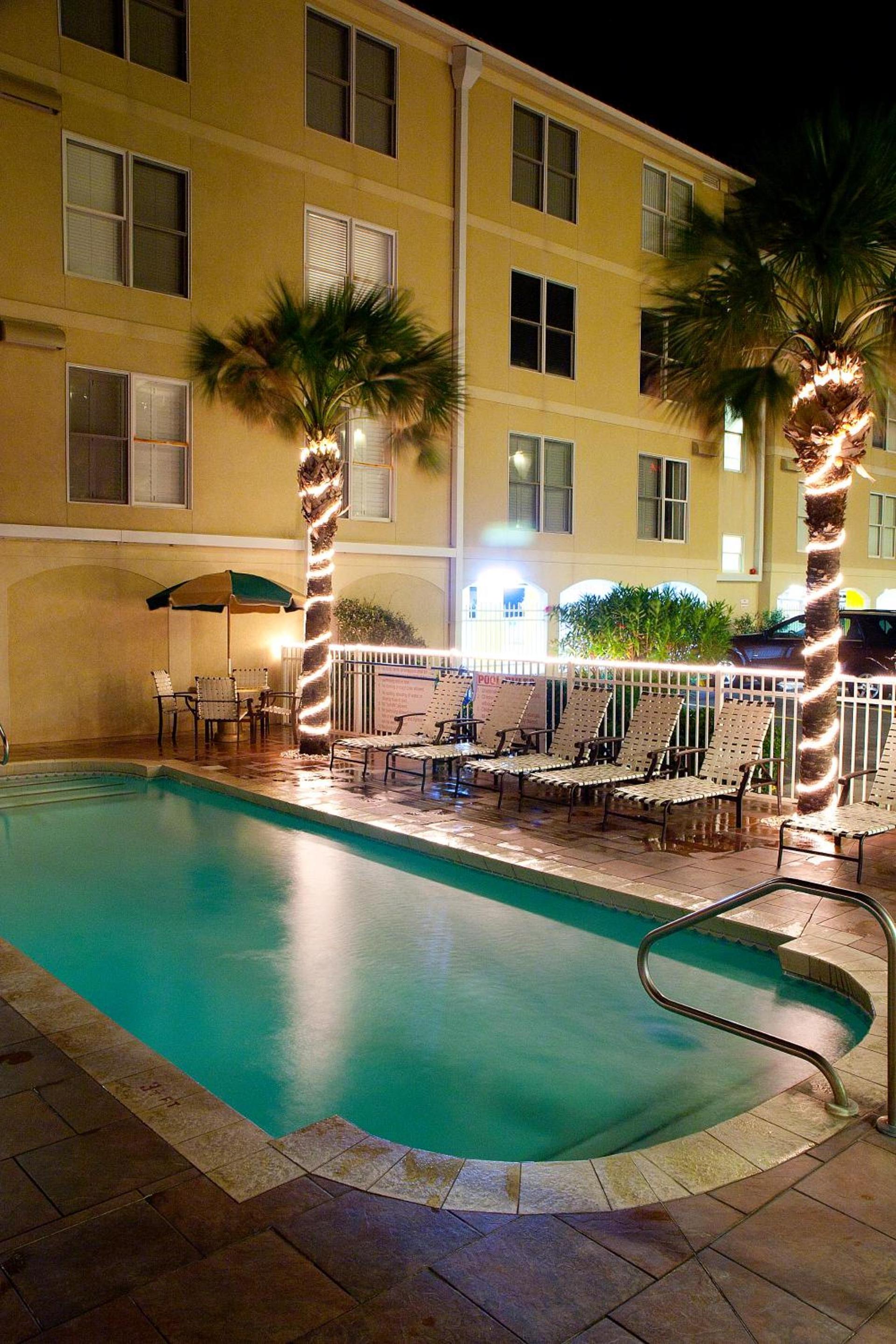 DeSoto Beach Hotel photo 3