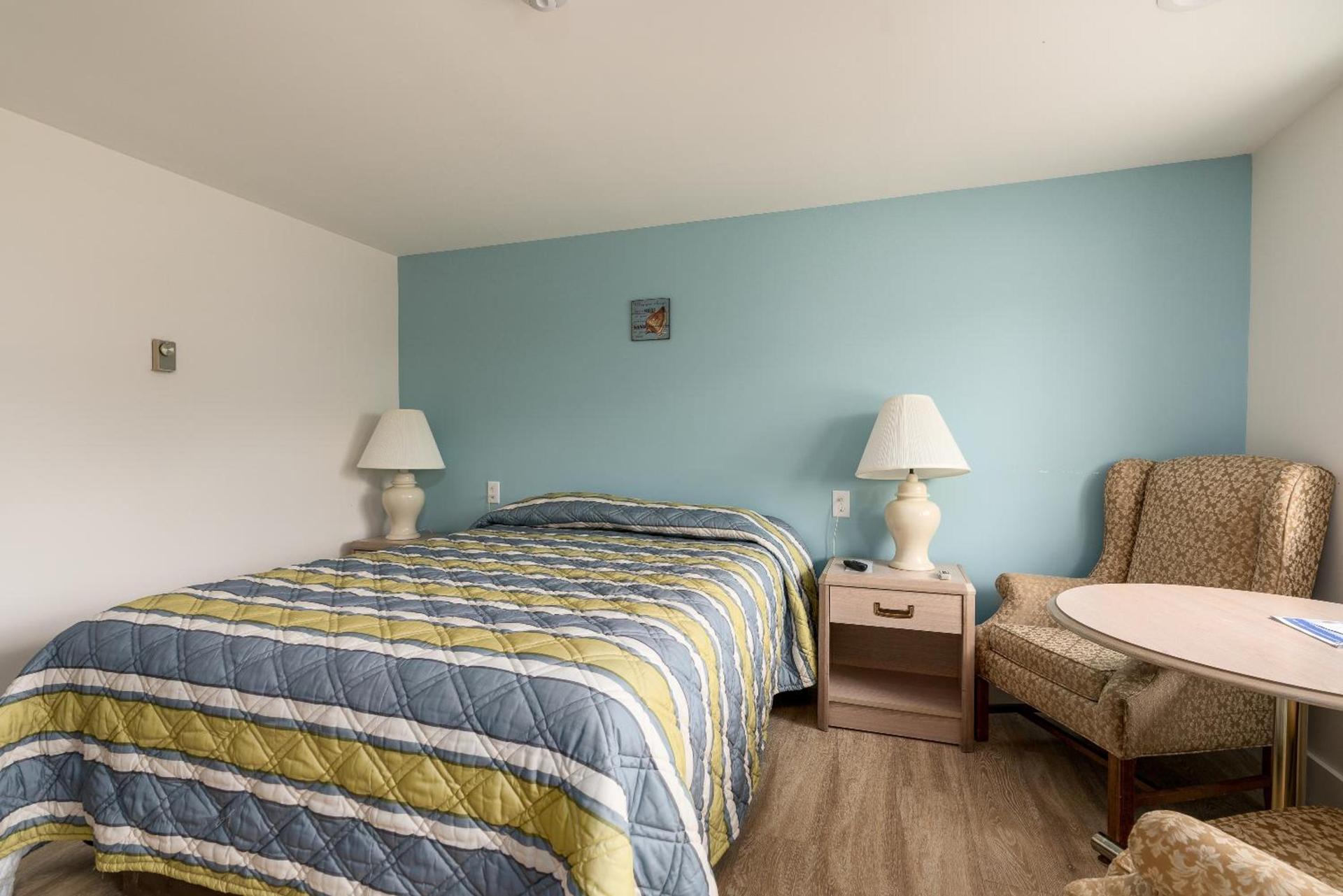 Ne'r Beach Motel photo 51