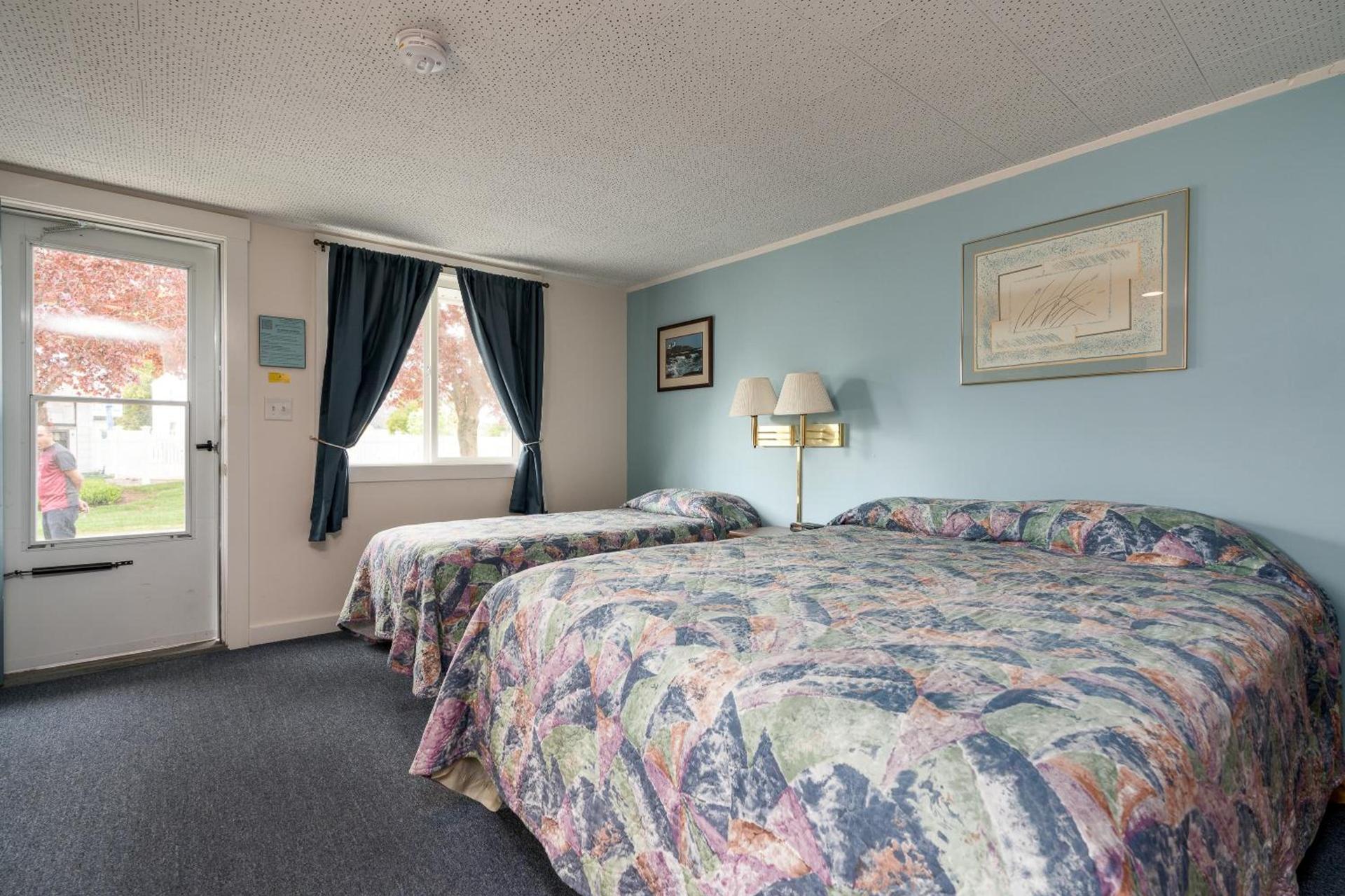 Ne'r Beach Motel photo 55