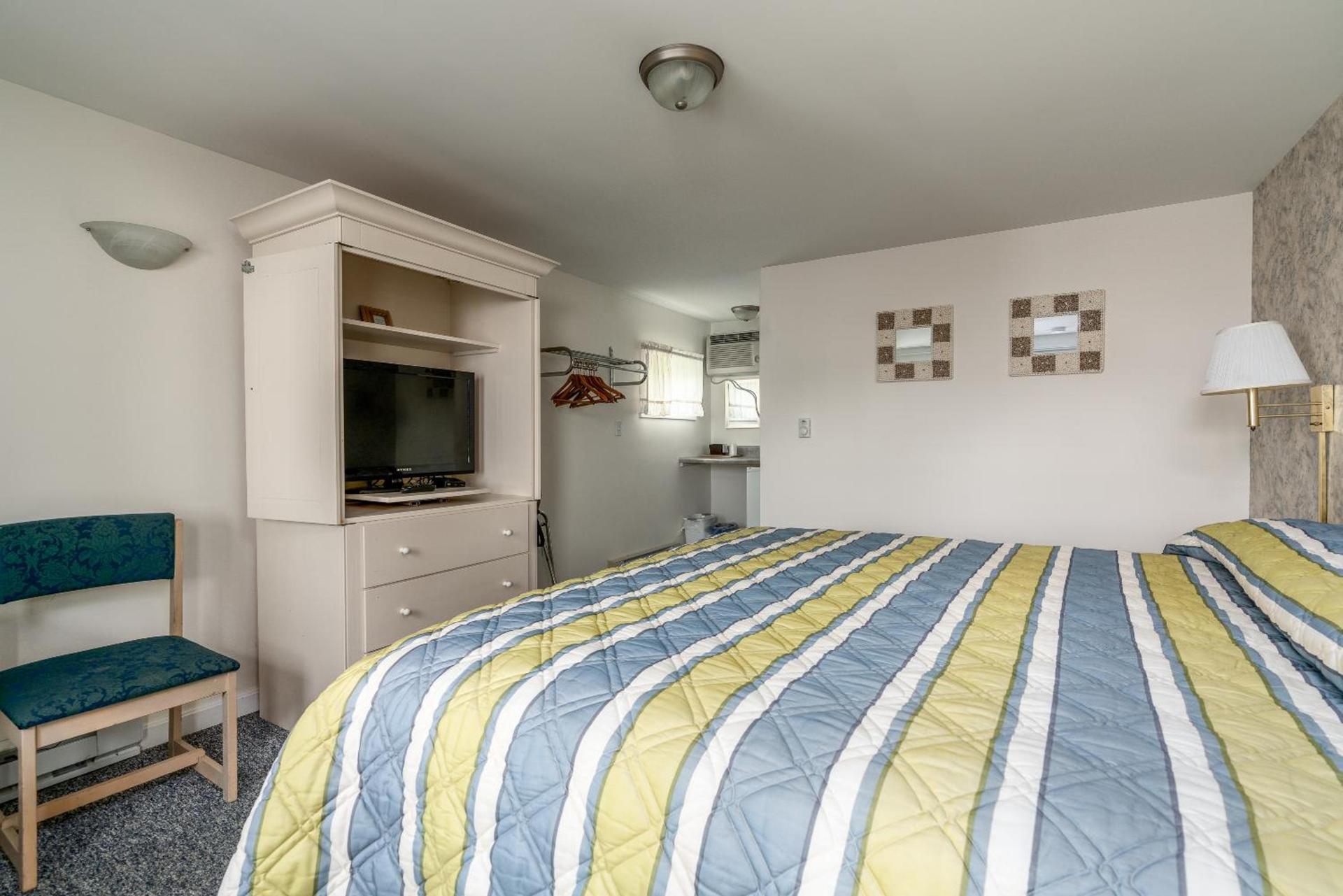 Ne'r Beach Motel photo 59