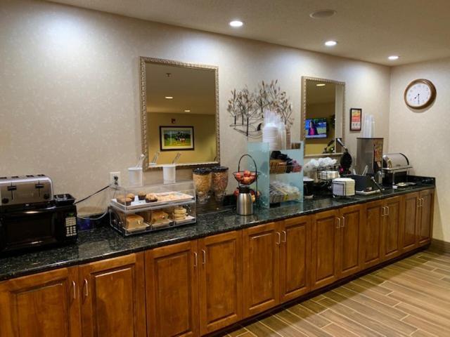 Inn at Clinton photo 13