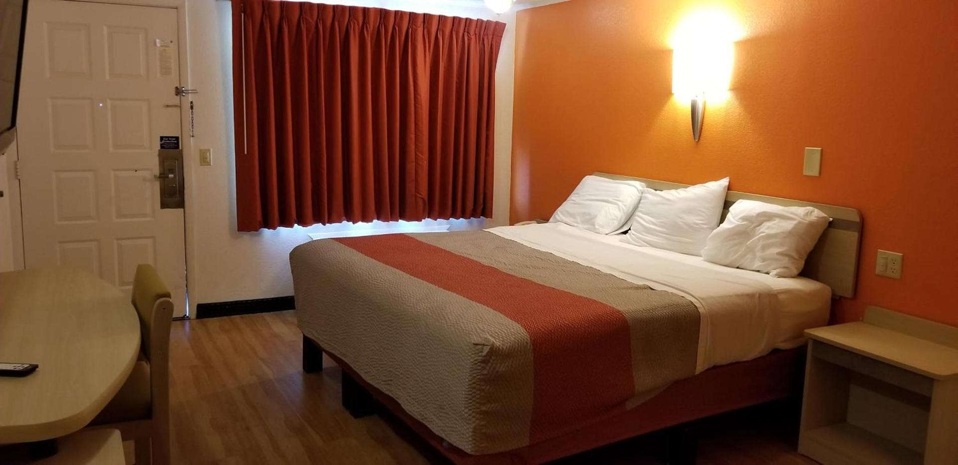 FairBridge Inn Express London photo 8