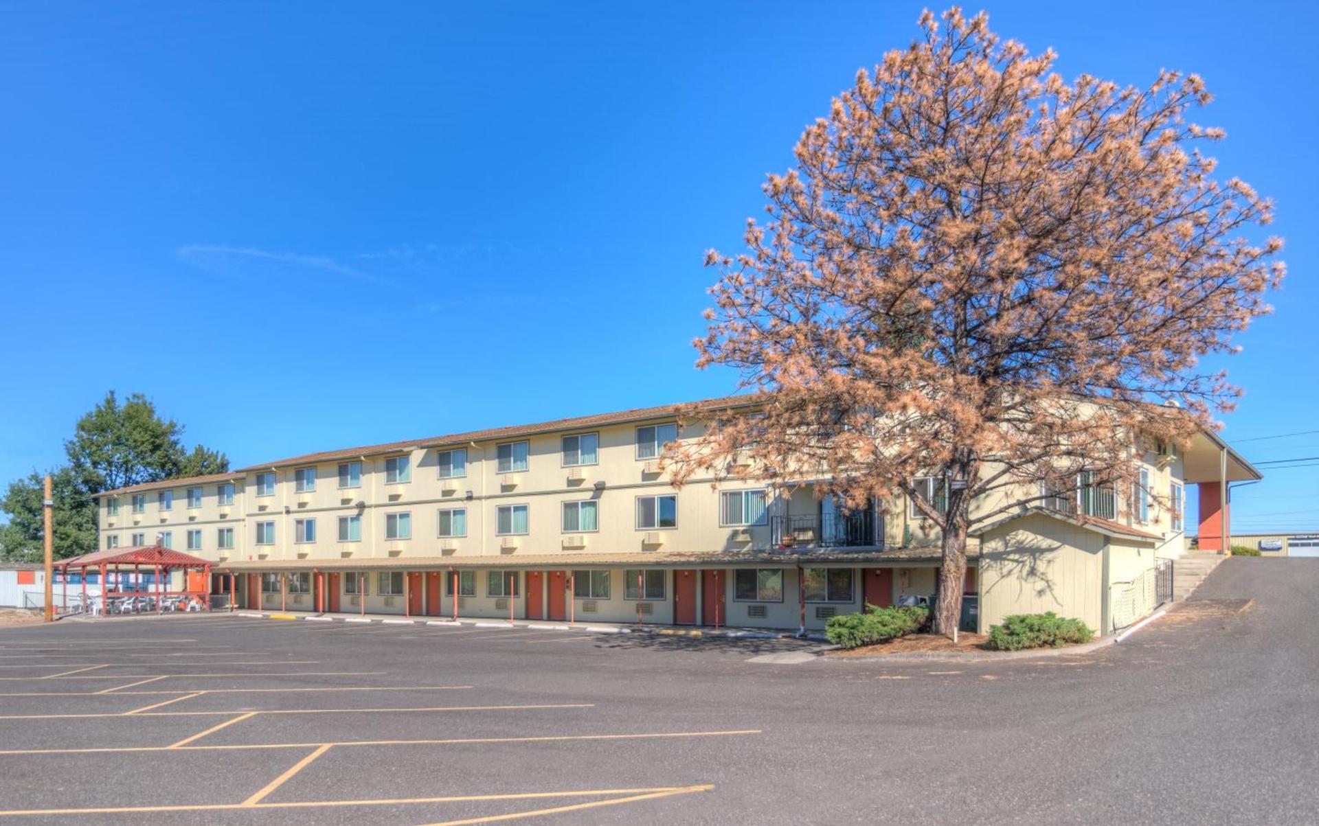 Redmond Inn photo 15