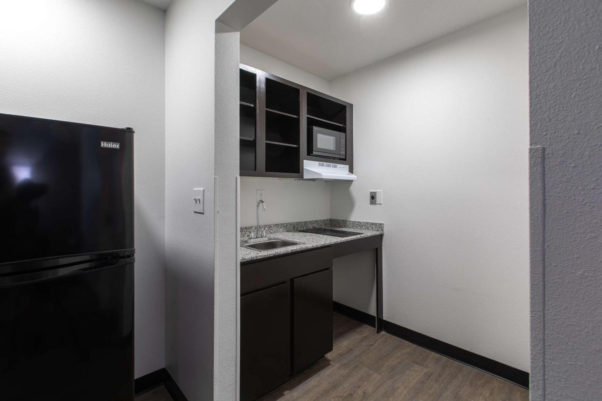 Studio 6-Greenville, SC - I-85 Near Downtown photo 8