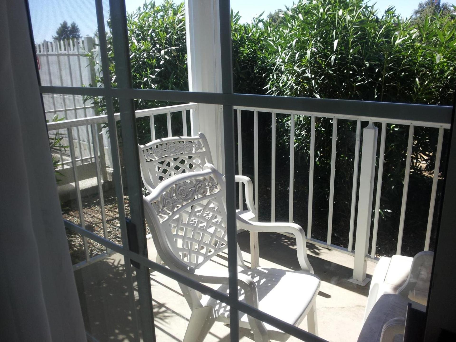 Super 8 by Wyndham Oroville photo 43