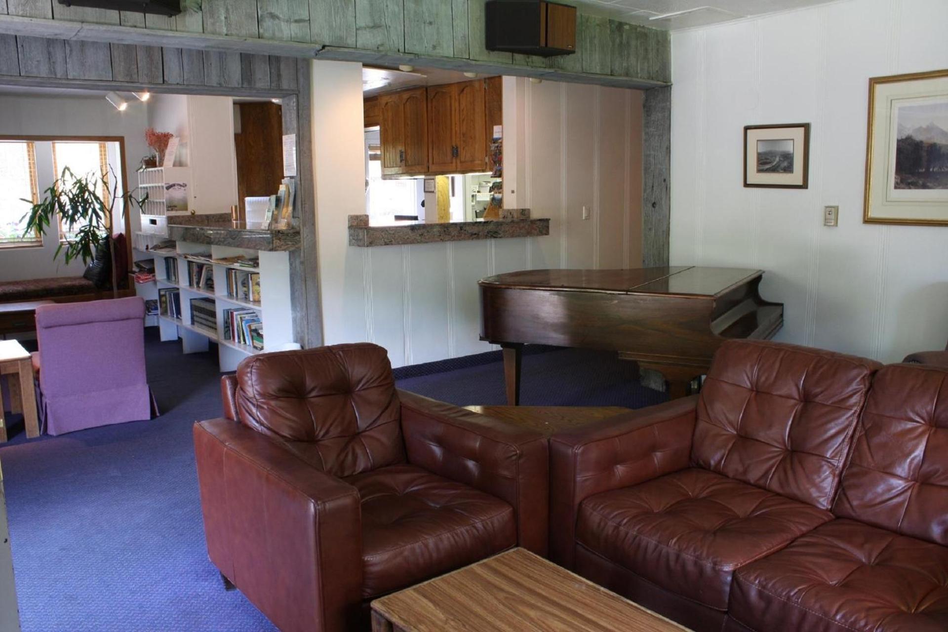 St Moritz Lodge and Condominiums photo 69