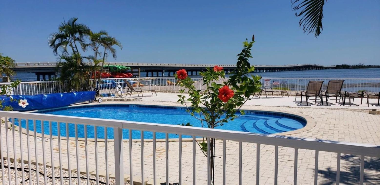 Old Wooden Bridge Resort & Marina photo 90