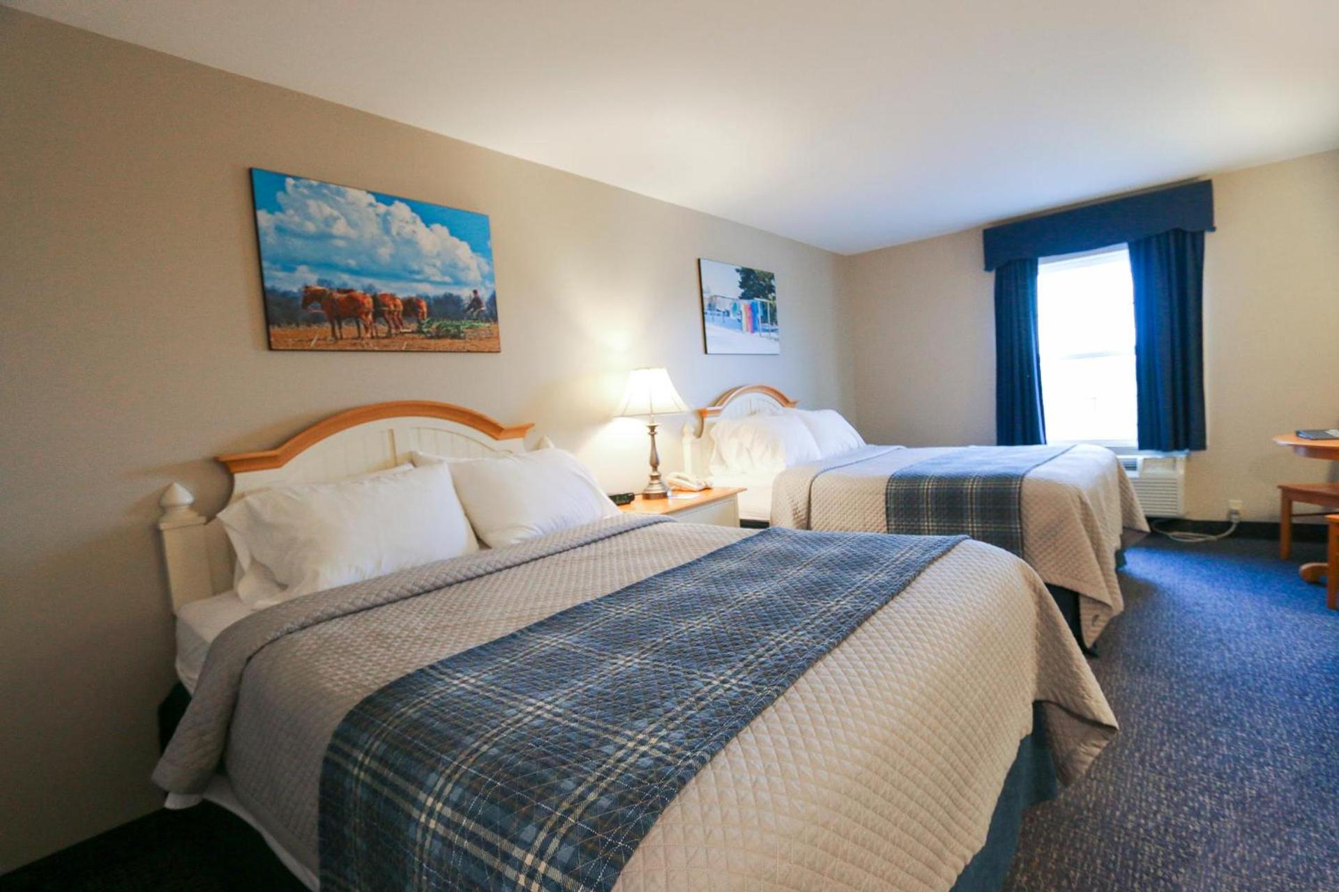 Blue Gate Garden Inn photo 43