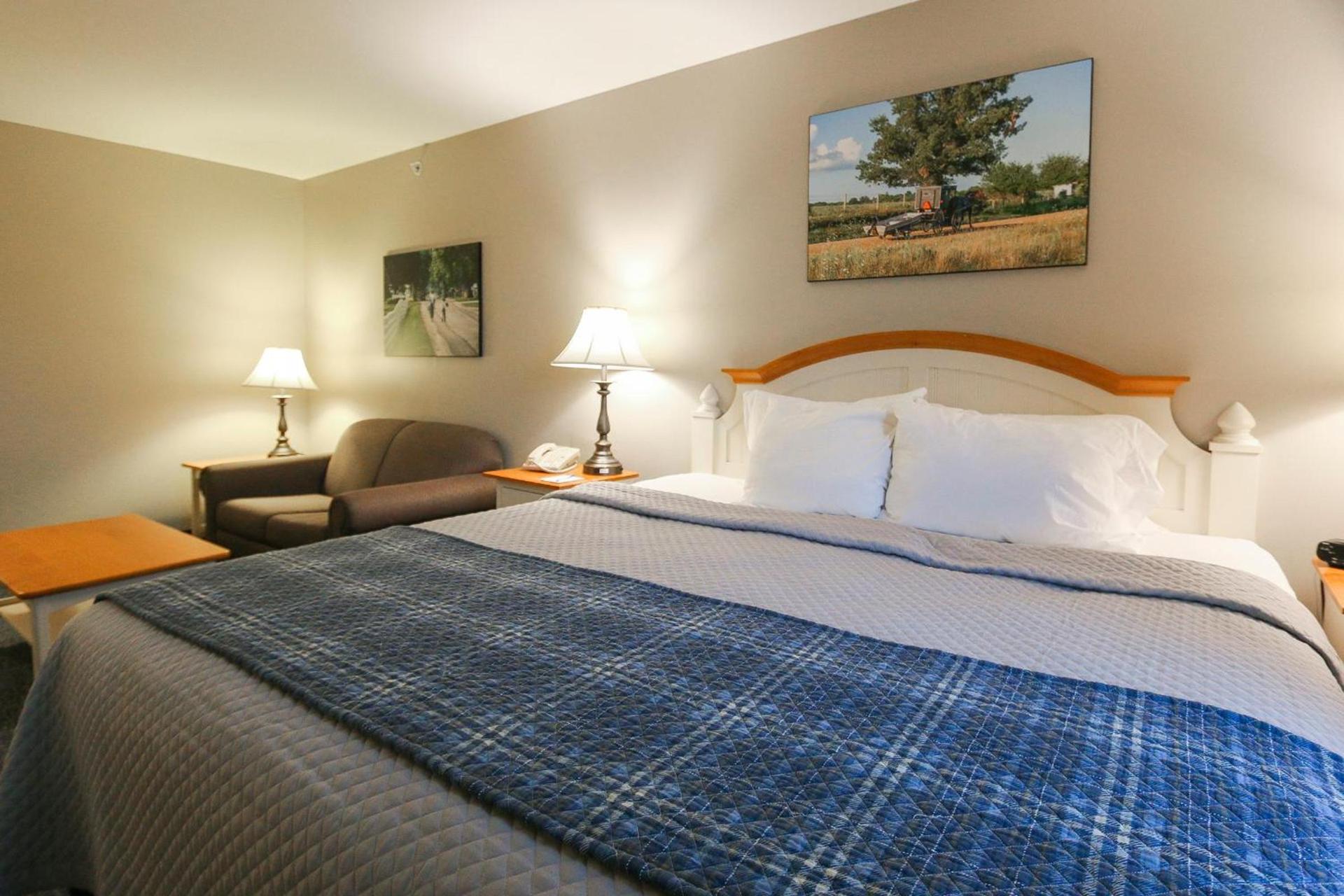 Blue Gate Garden Inn photo 48