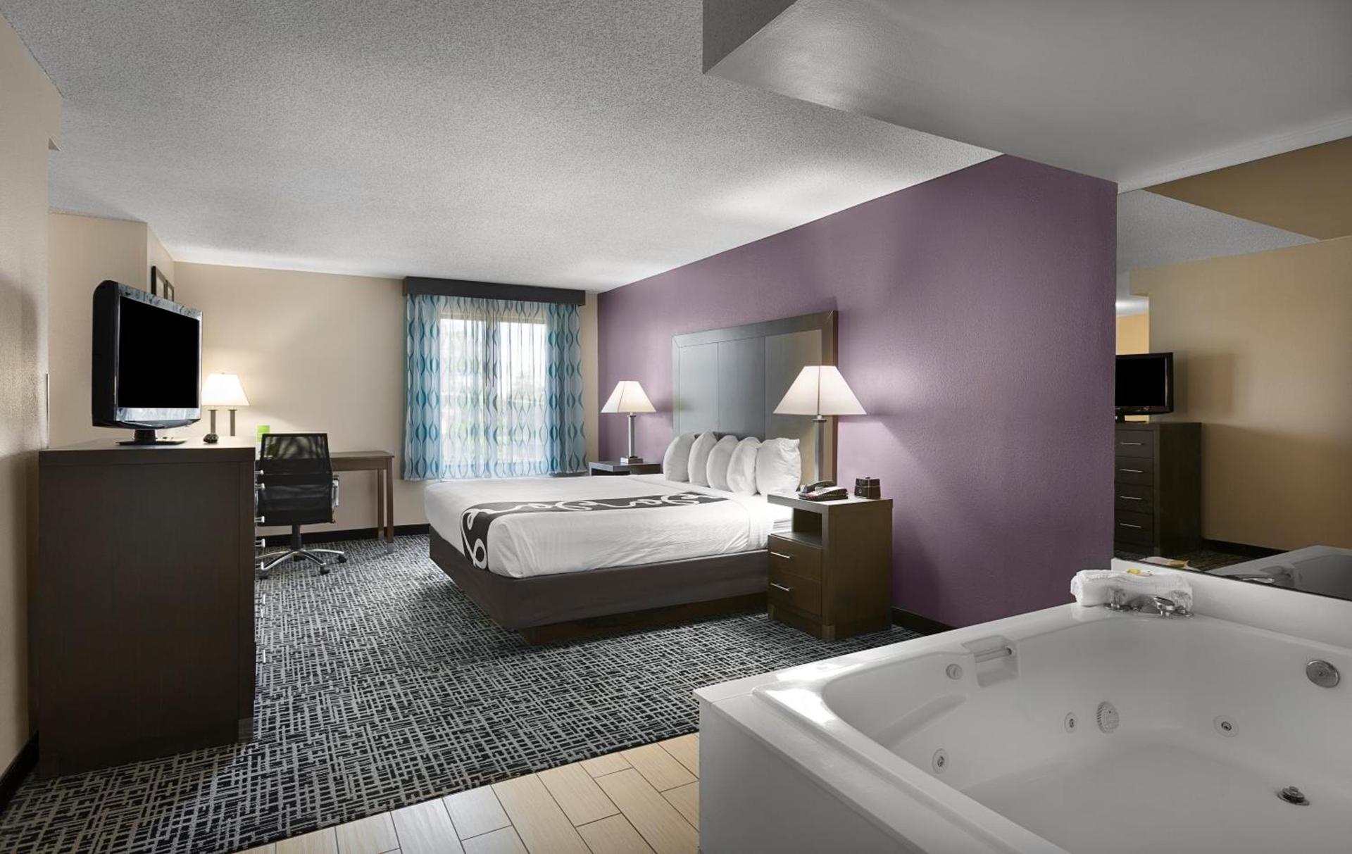 La Quinta Inn by Wyndham North Myrtle Beach photo 17