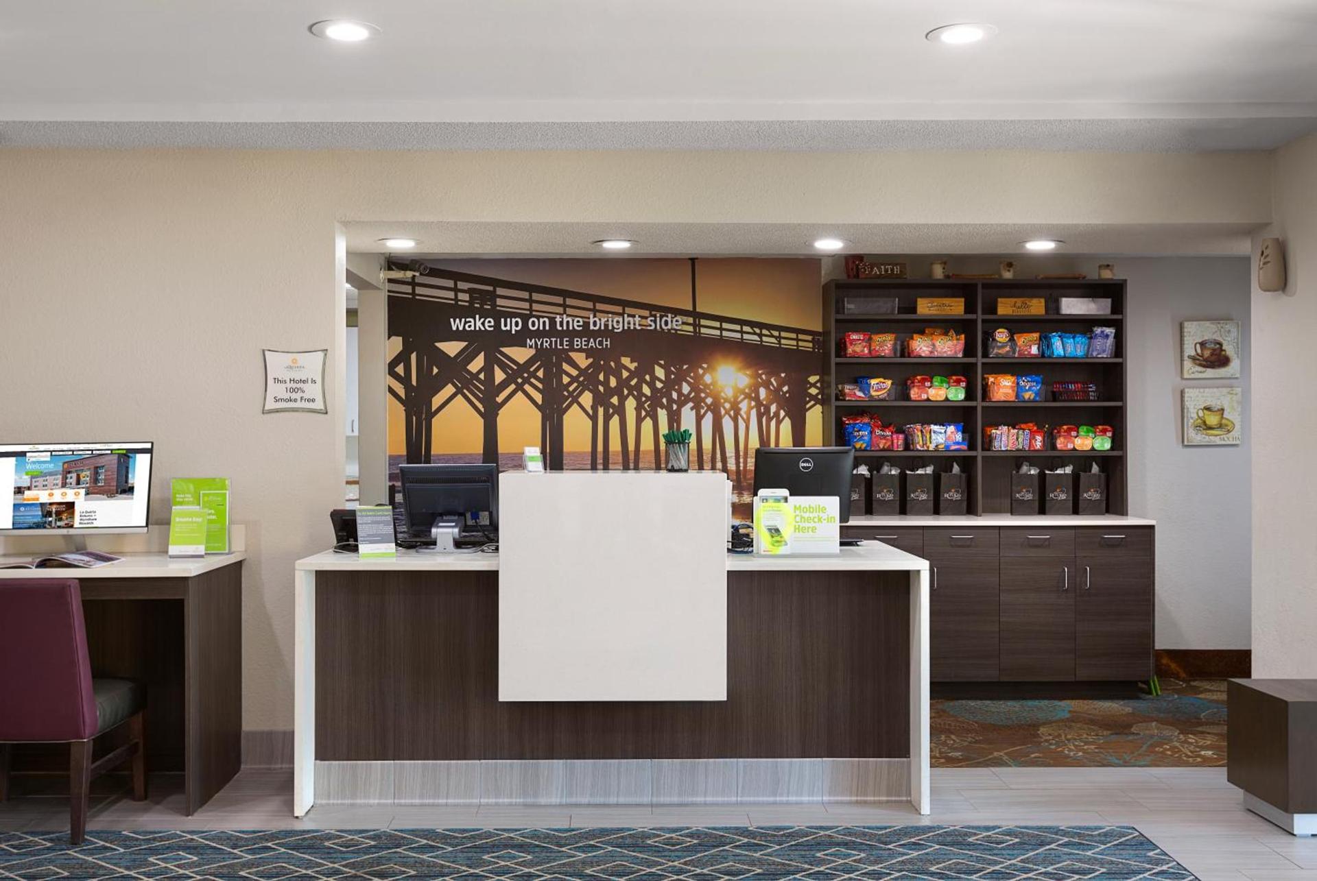 La Quinta Inn by Wyndham North Myrtle Beach photo 6