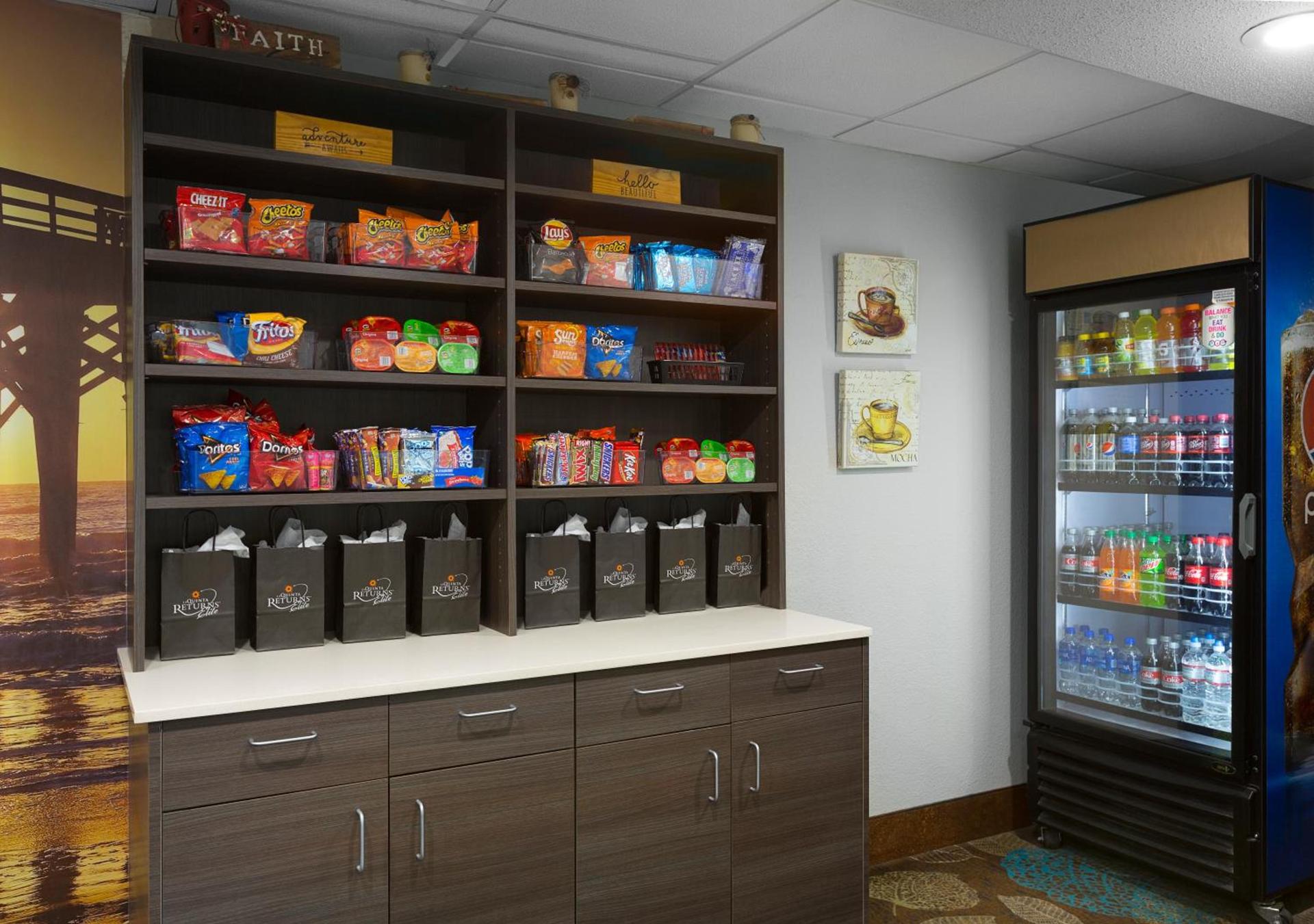 La Quinta Inn by Wyndham North Myrtle Beach photo 5