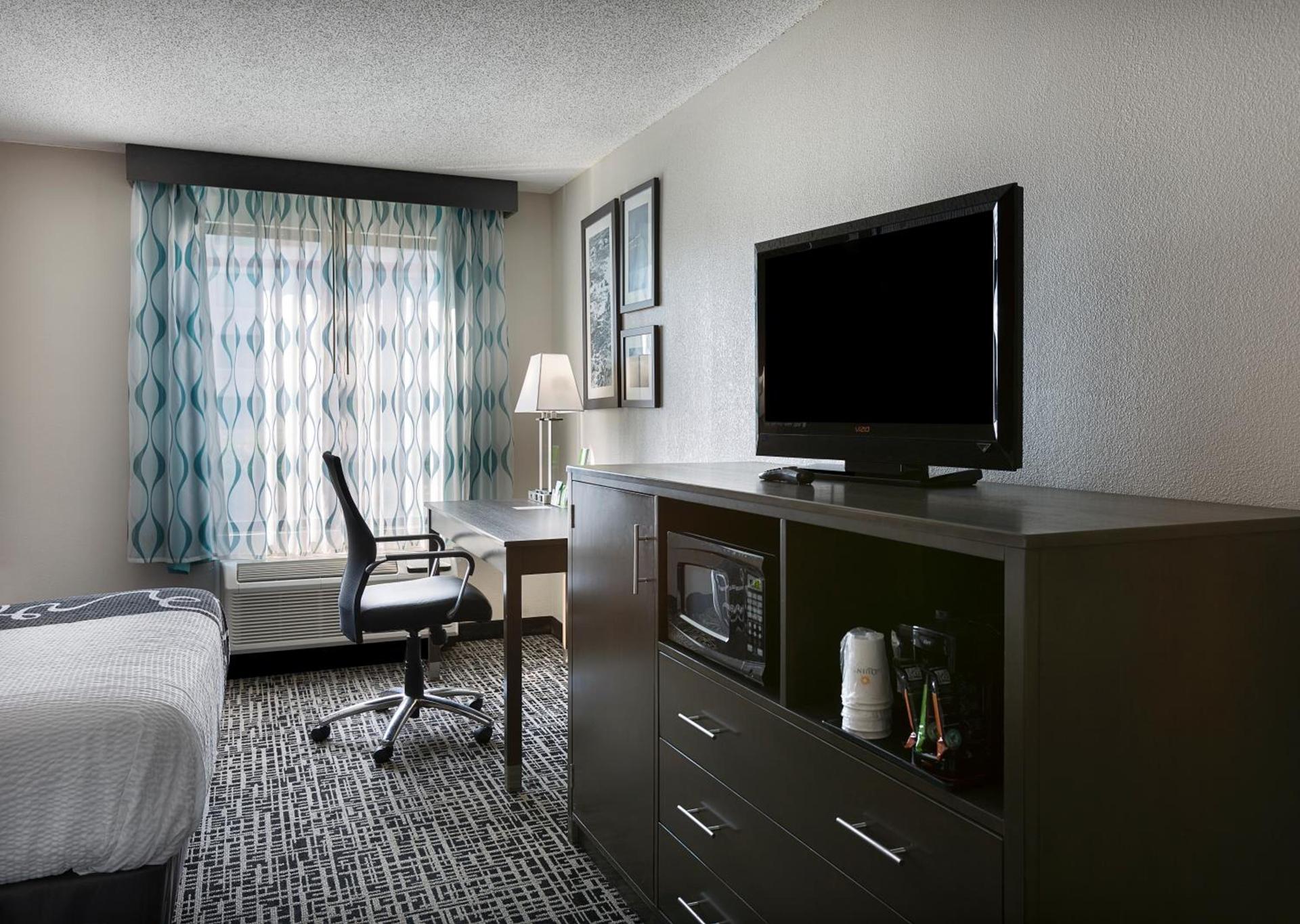 La Quinta Inn by Wyndham North Myrtle Beach photo 4