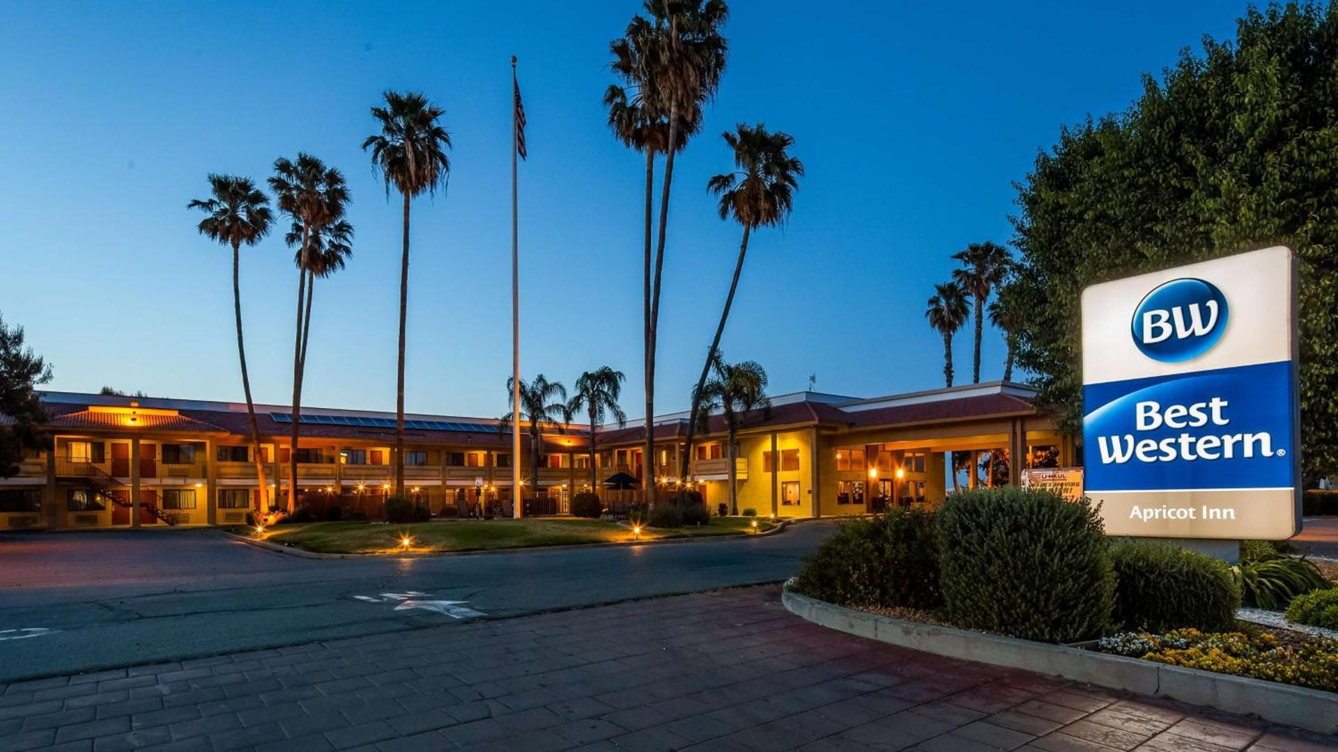 Best Western Apricot Inn photo 1