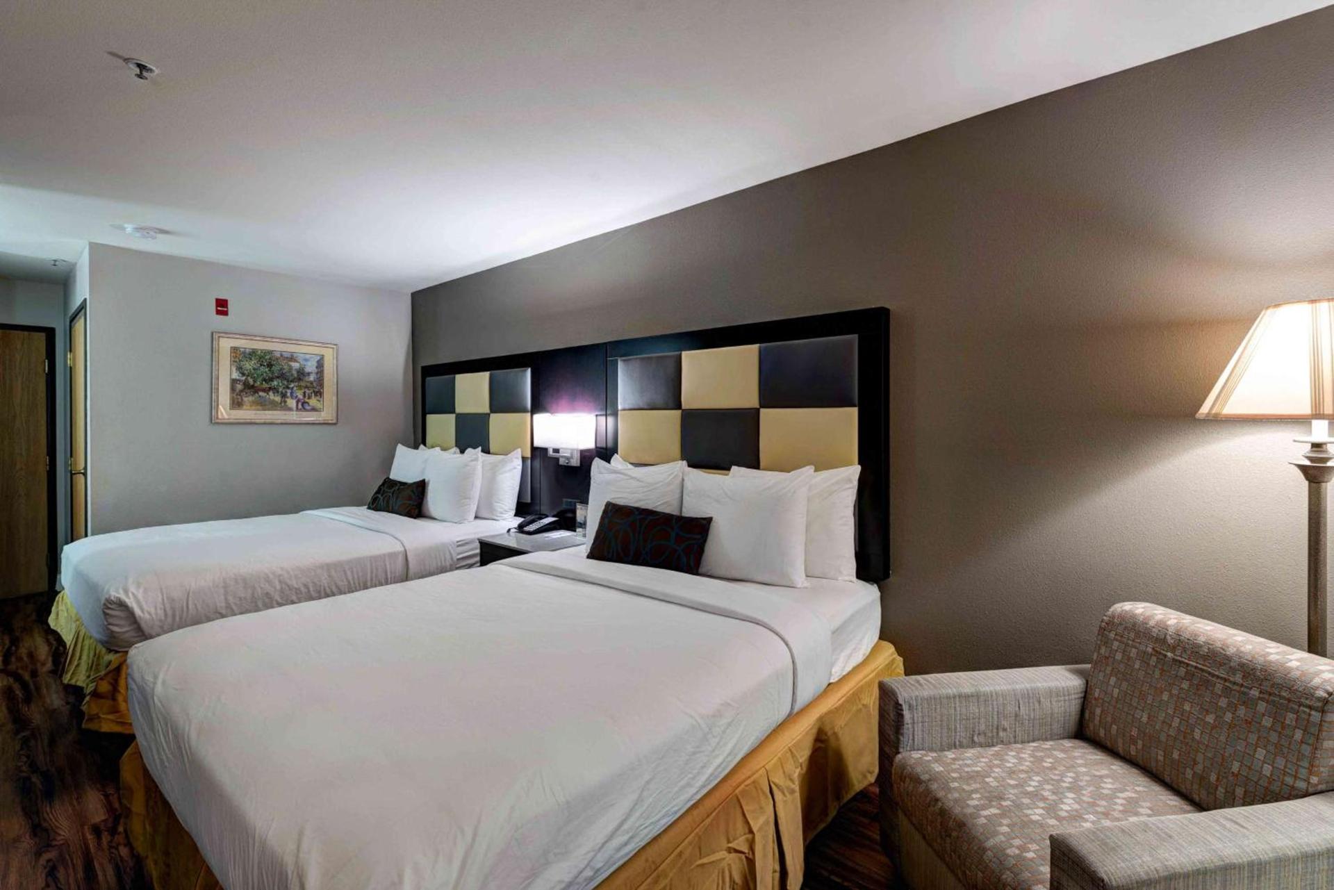 SureStay Plus Hotel by Best Western Redding photo 12