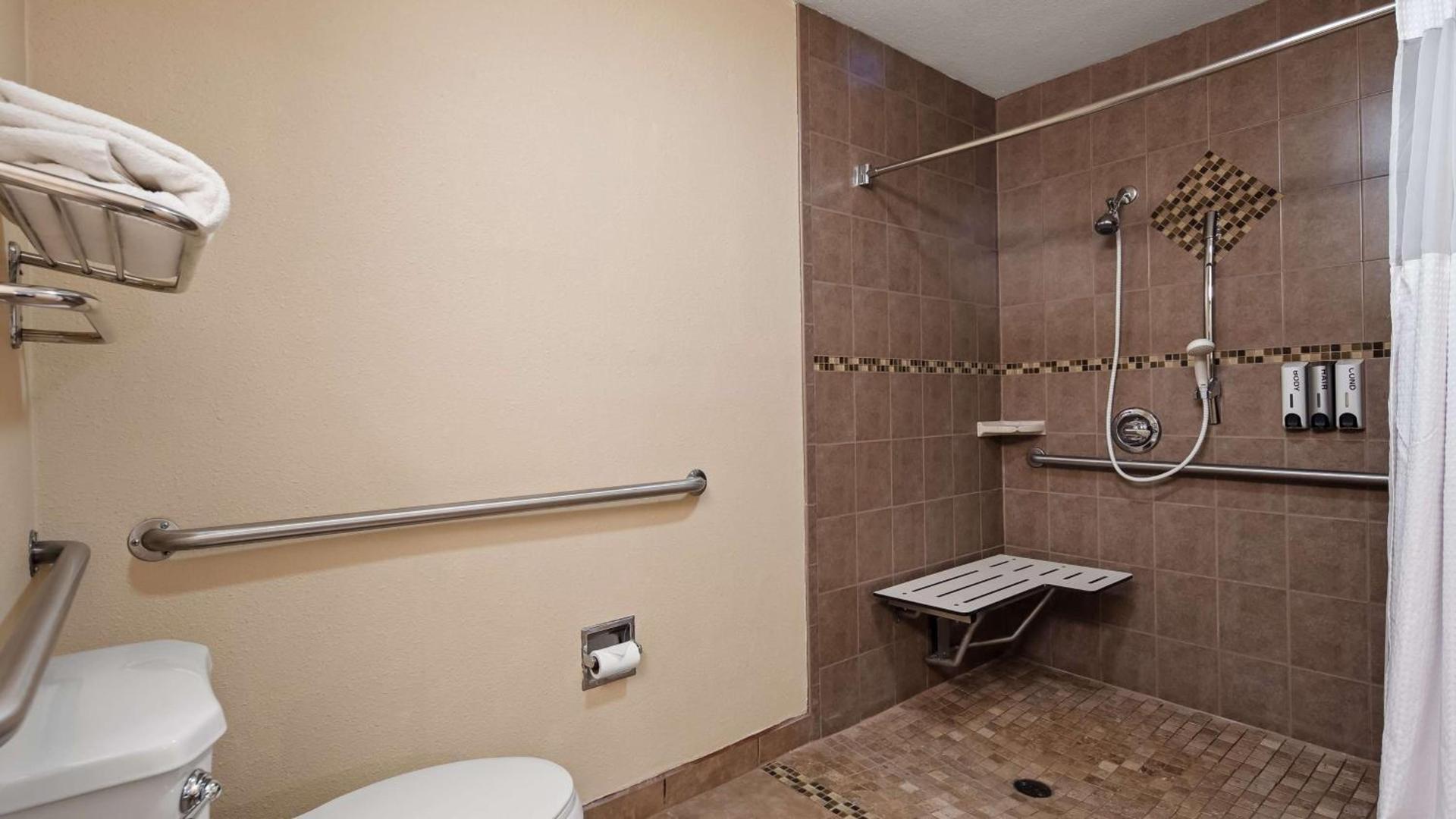 Best Western Apricot Inn photo 16
