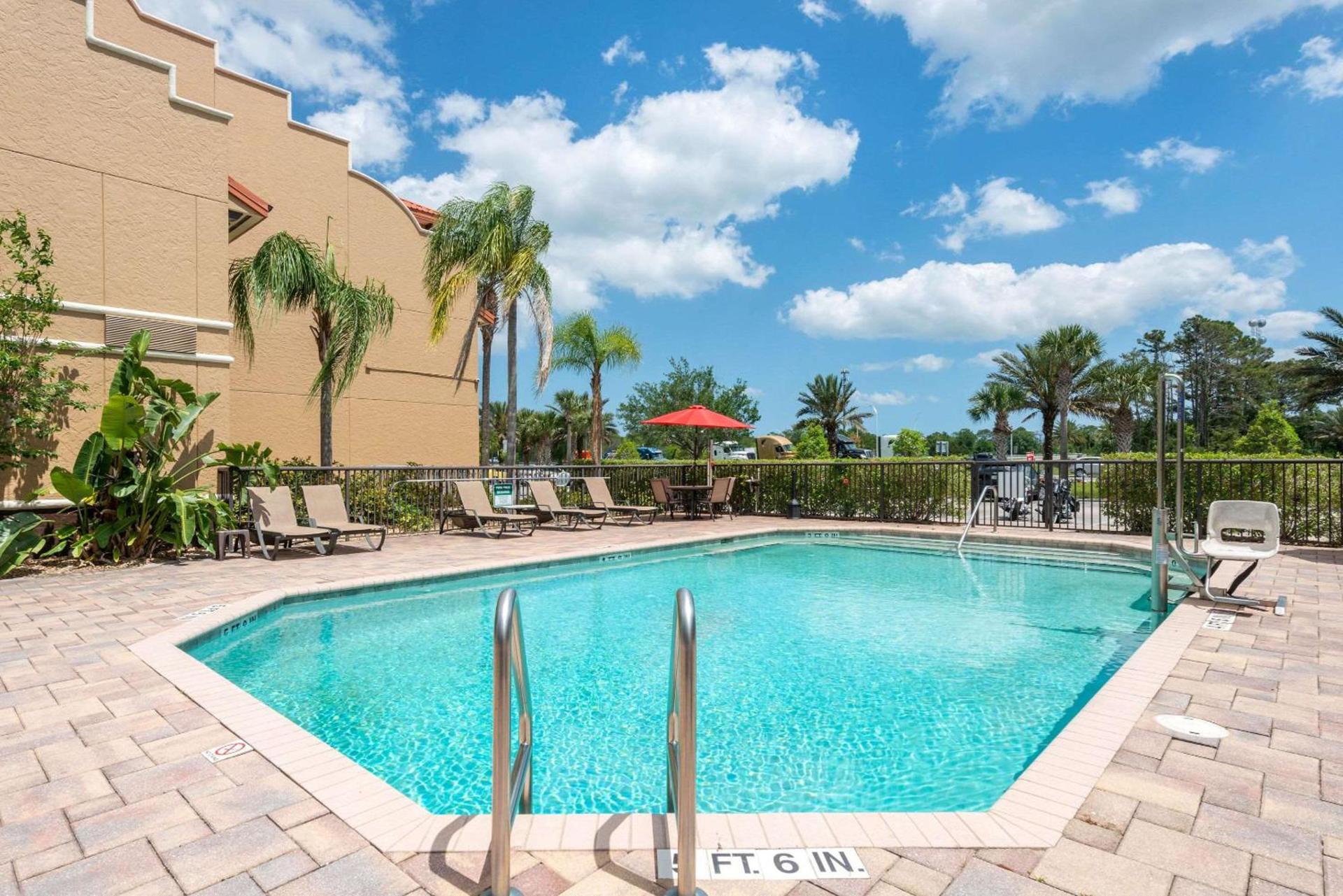 Clarion Inn Ormond Beach at Destination Daytona photo 19