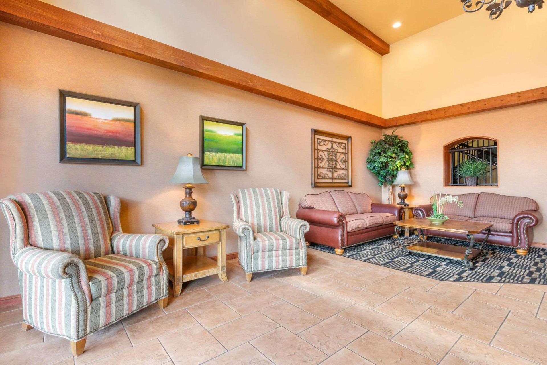 Clarion Inn Ormond Beach at Destination Daytona photo 12