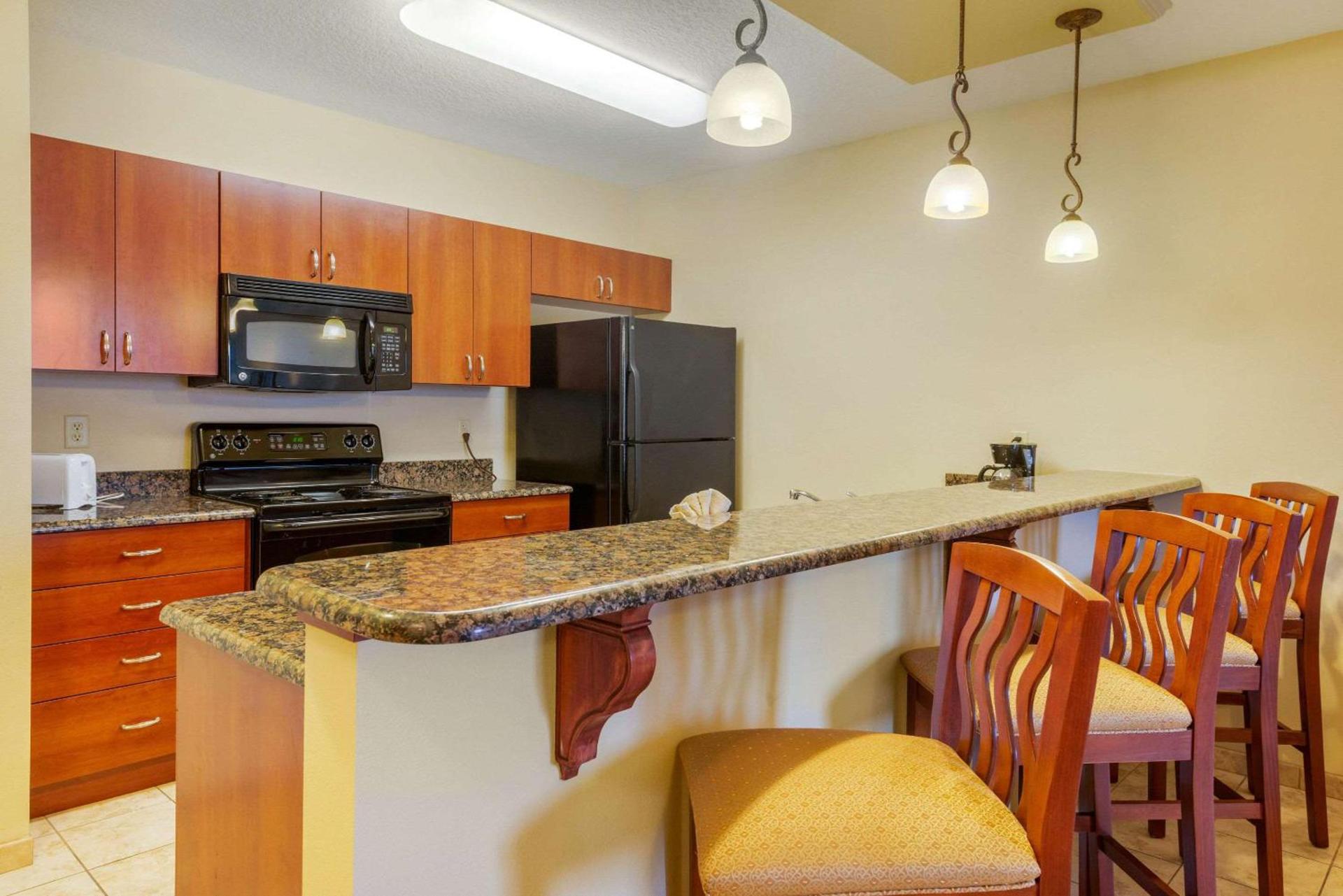 Clarion Inn Ormond Beach at Destination Daytona photo 7