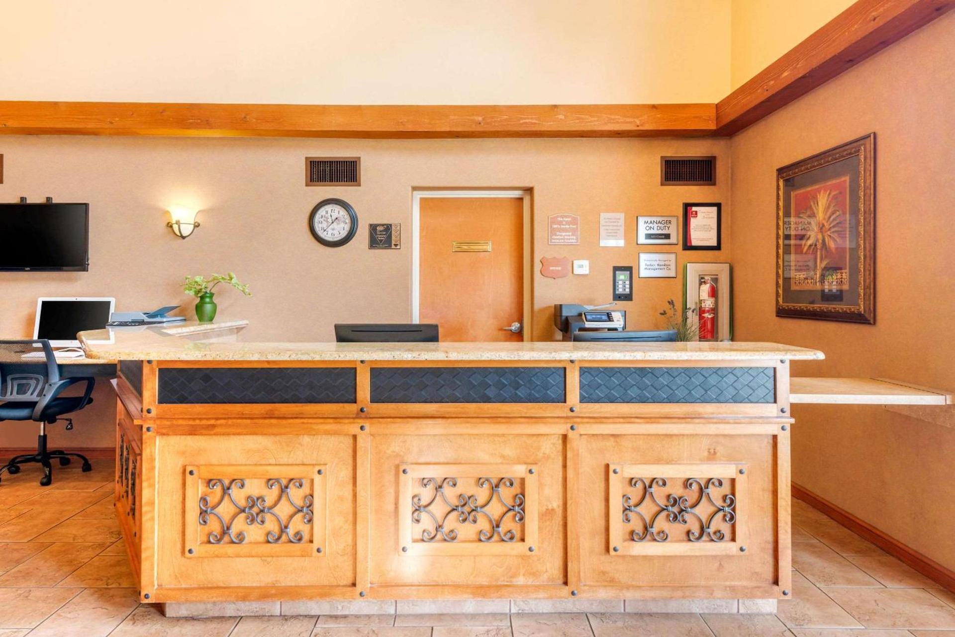 Clarion Inn Ormond Beach at Destination Daytona photo 6