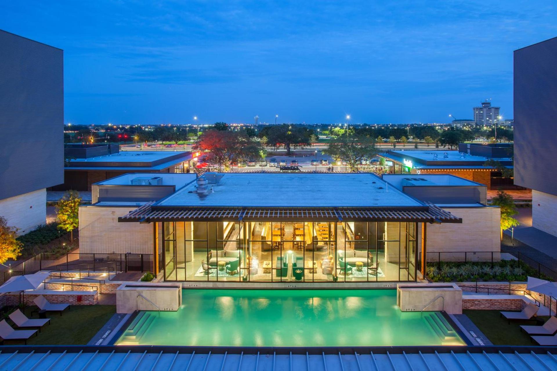 The George, by Valencia Hotel Collection photo 2