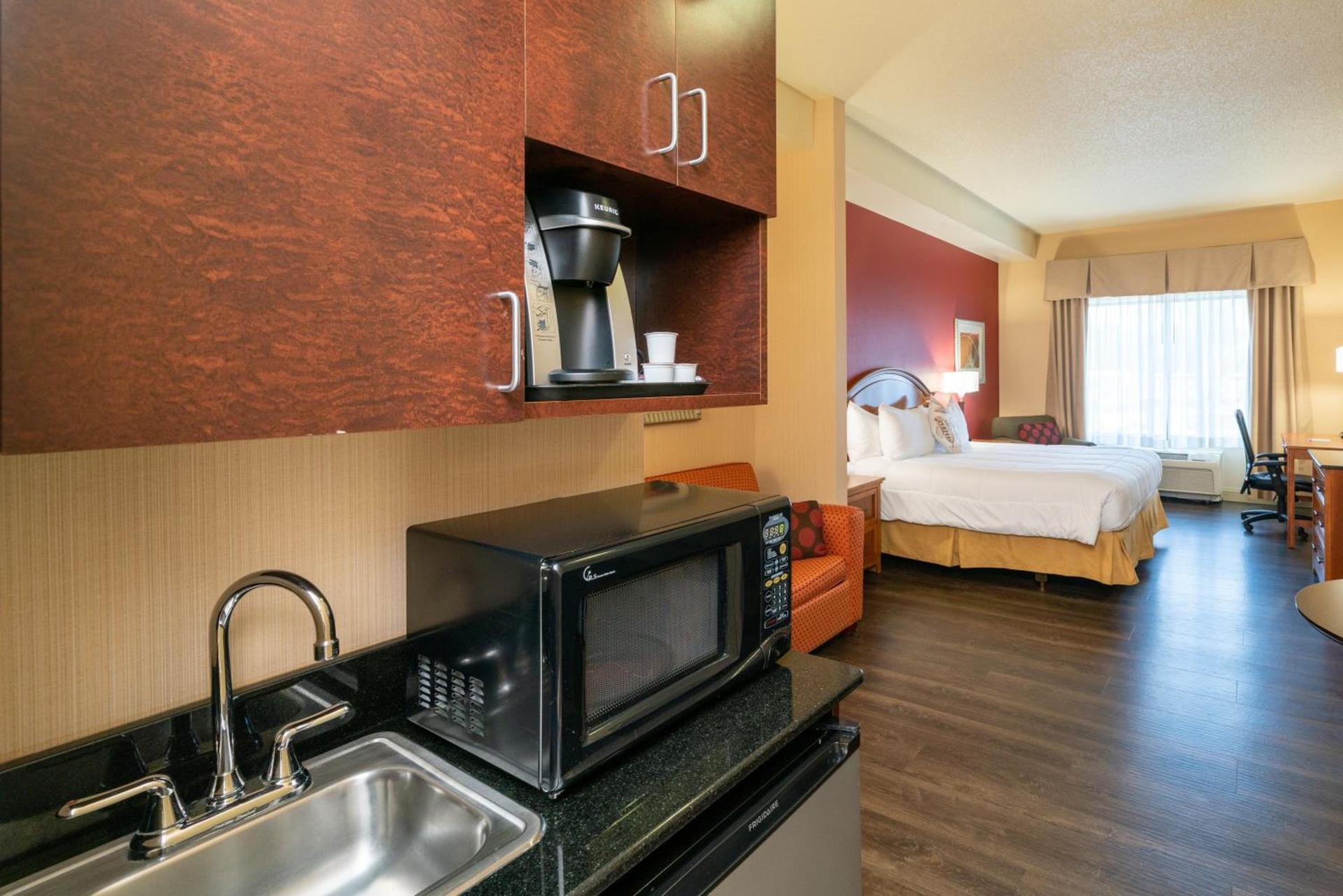 City Express by Marriott Washington, DC Northeast photo 13