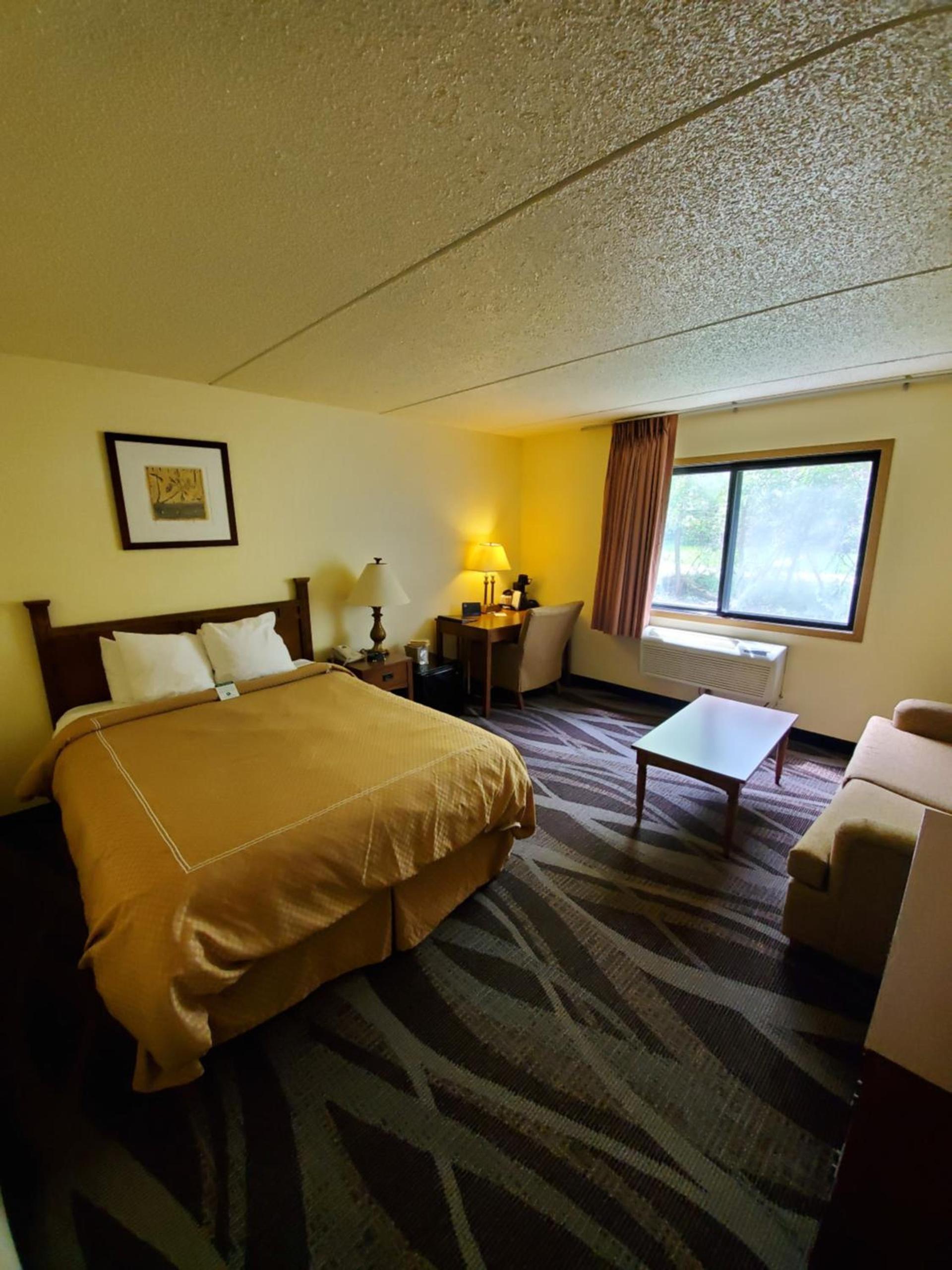 Boarders Inn and Suites by Cobblestone Hotels - Ripon photo 22