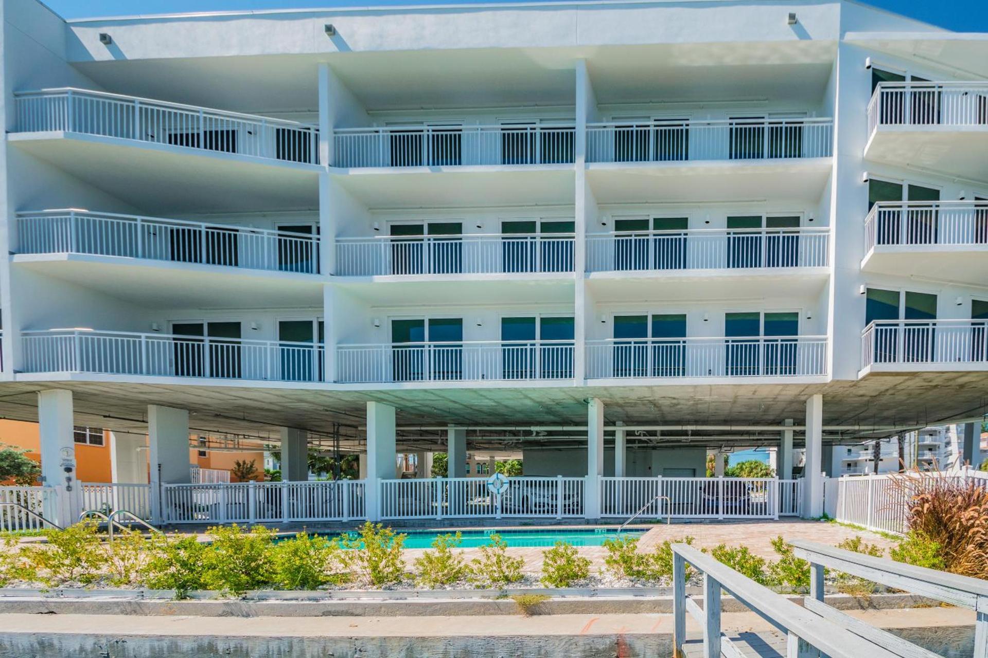 Provident Oceana Beachfront Suites photo 18