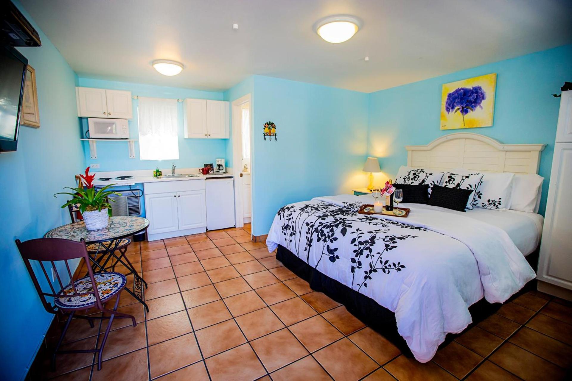 Leucadia Beach Inn photo 42
