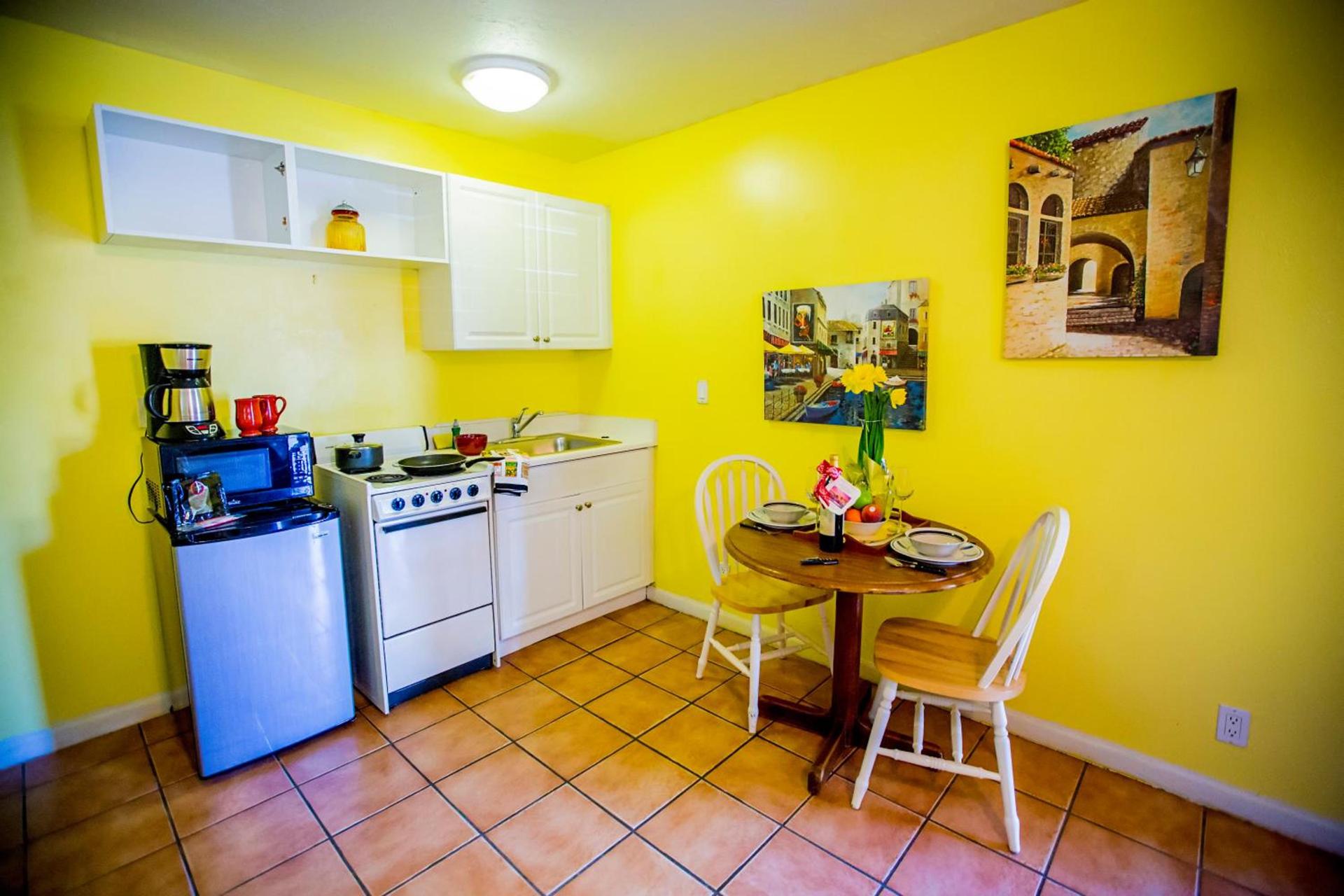 Leucadia Beach Inn photo 35