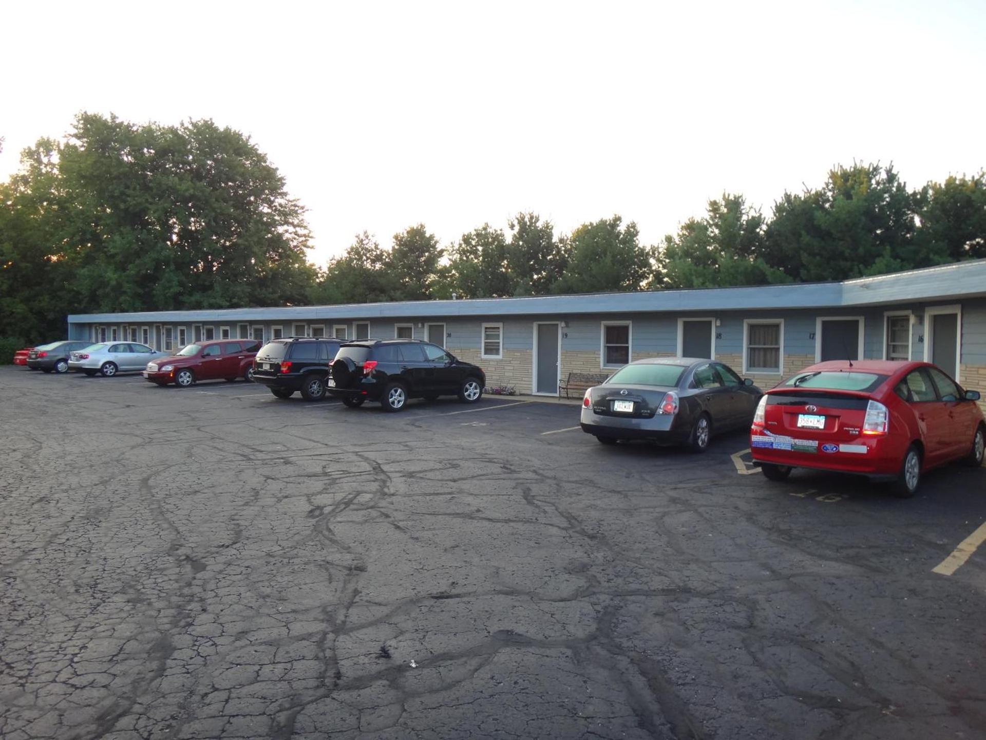 Pine Ridge Motel photo 55