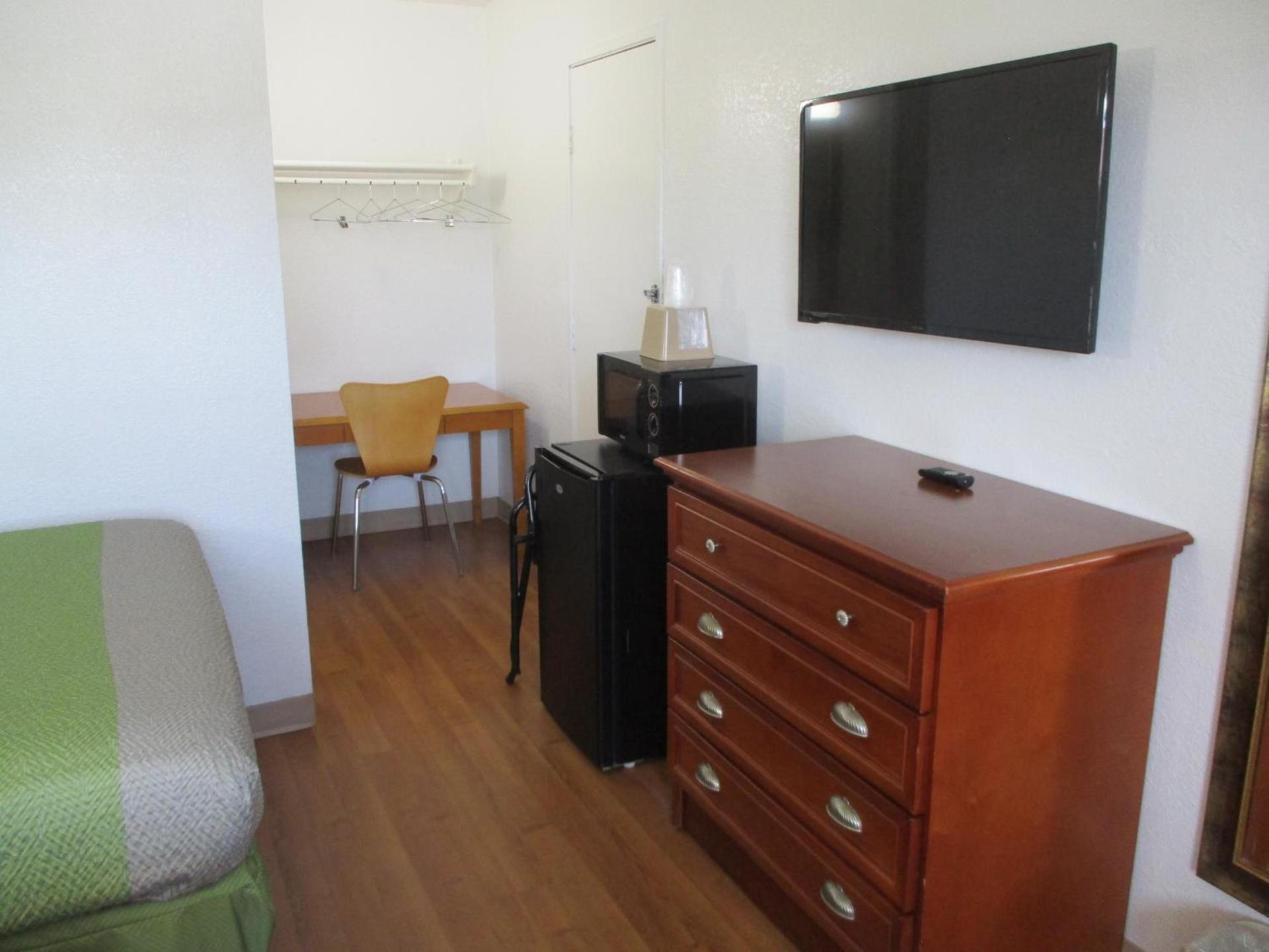 Motel 6-Meridian, MS photo 32