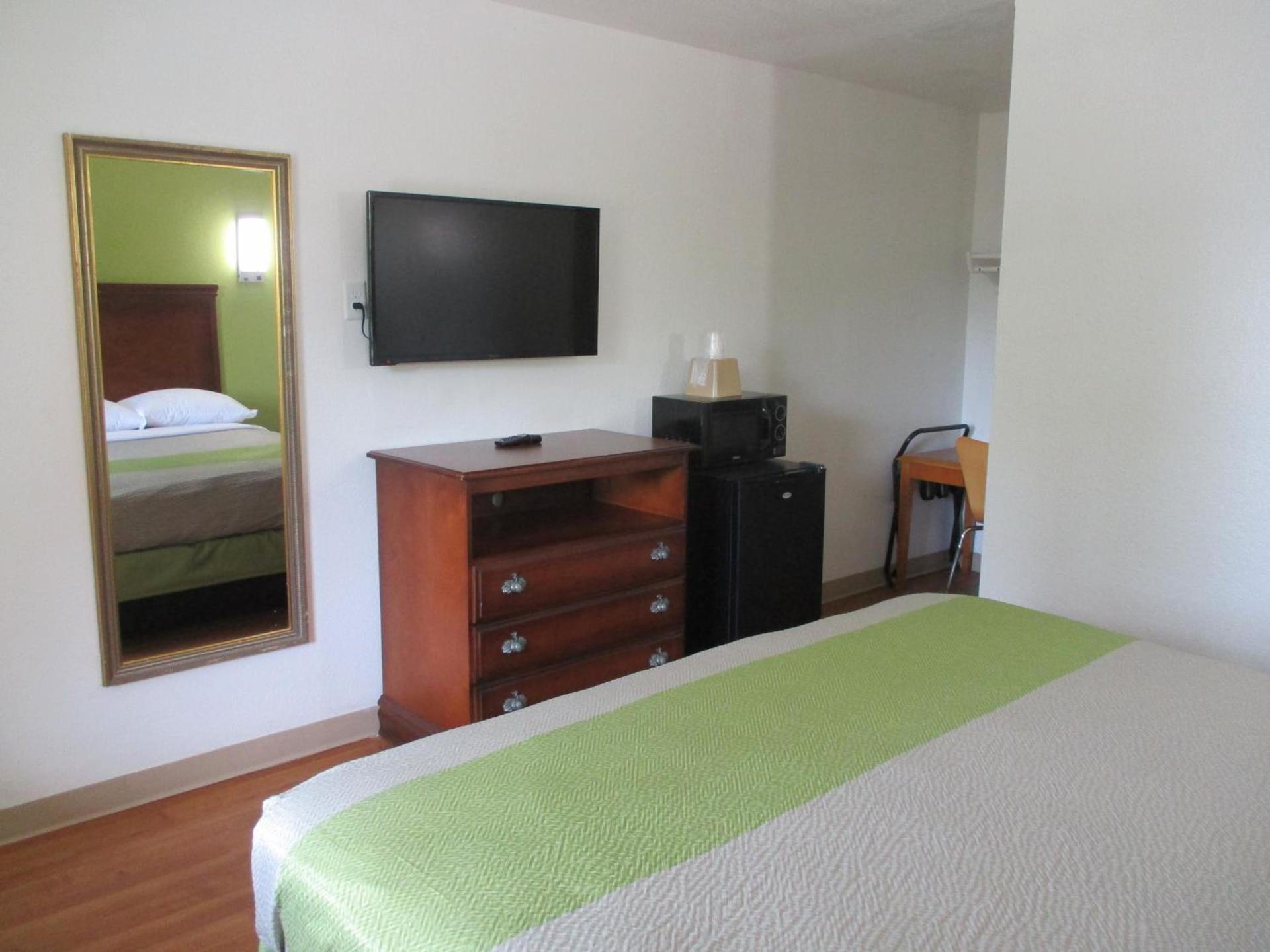 Motel 6-Meridian, MS photo 30