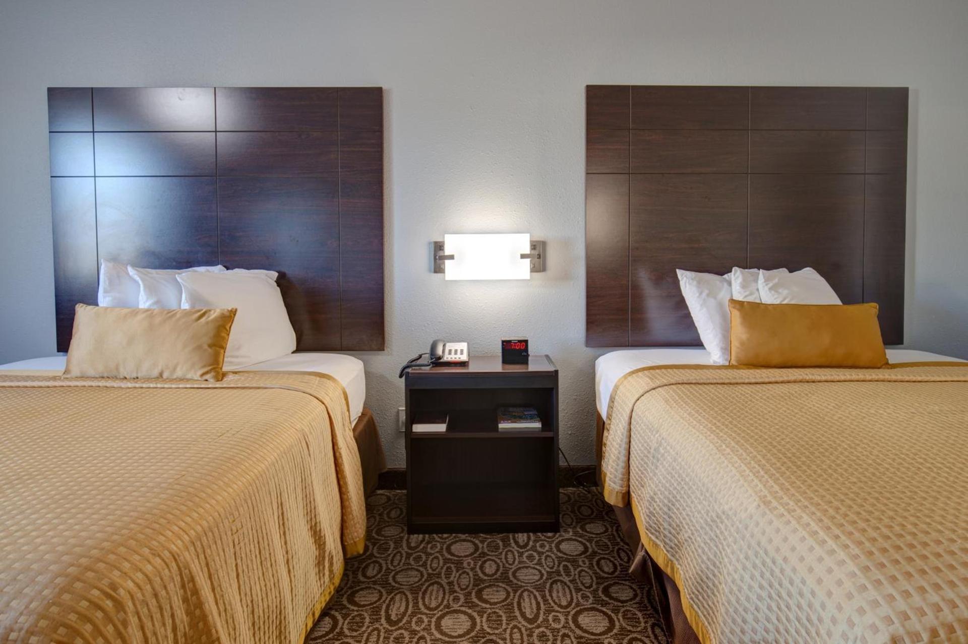 Howard Johnson by Wyndham Branson Theatre District photo 39