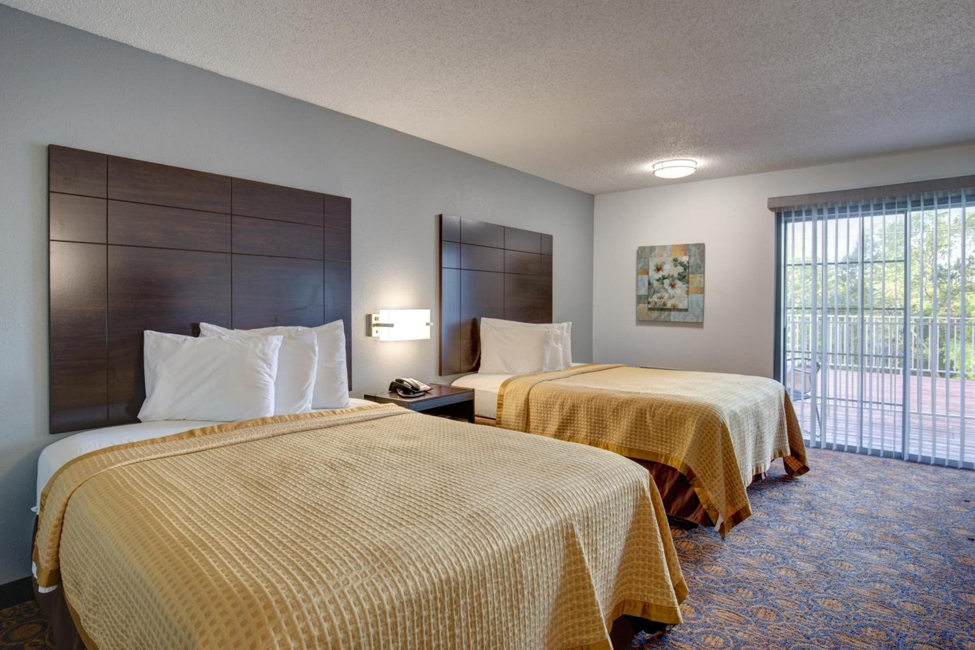 Howard Johnson by Wyndham Branson Theatre District photo 34