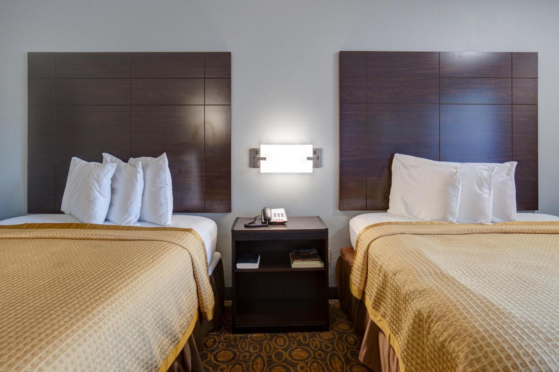 Howard Johnson by Wyndham Branson Theatre District photo 48