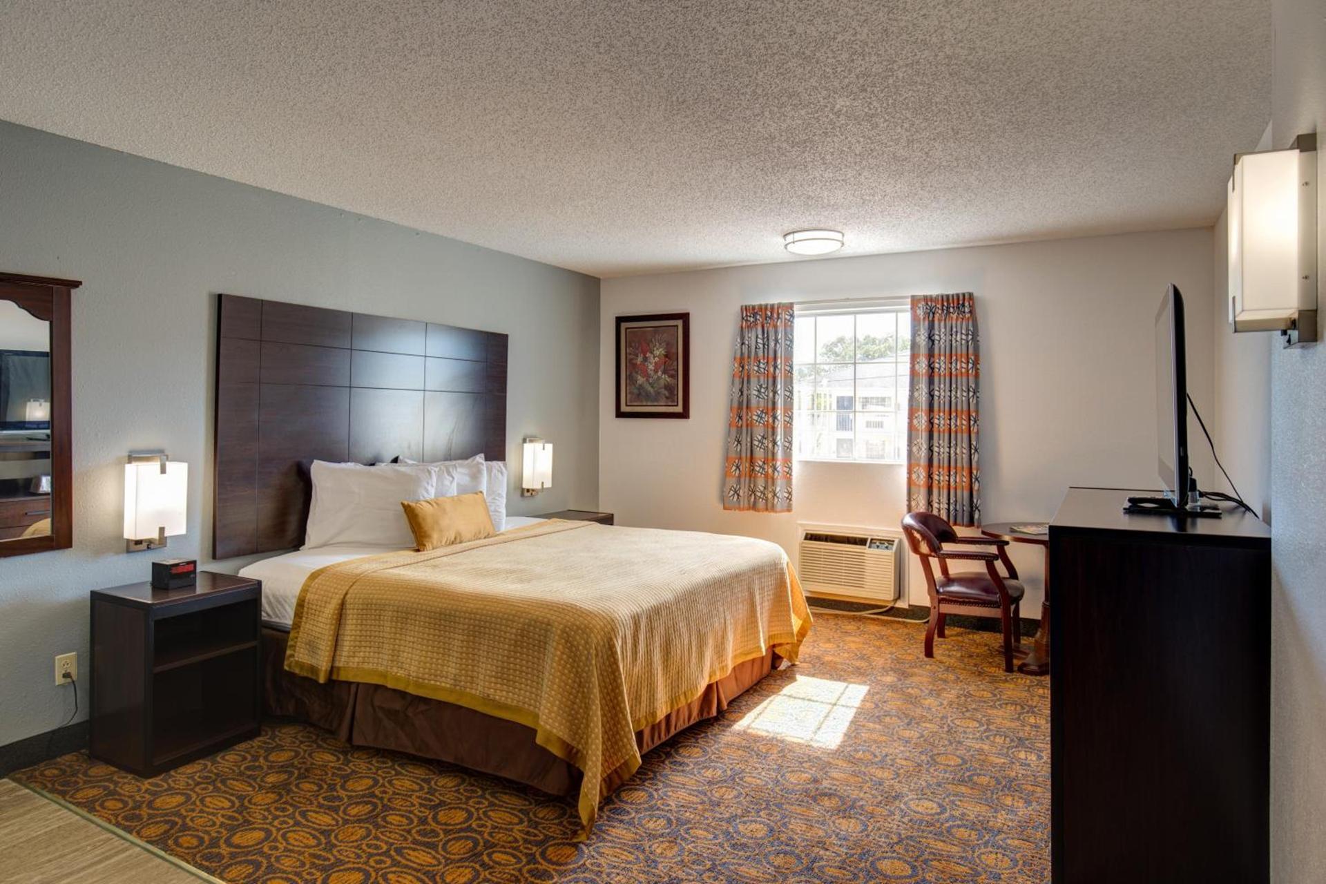 Howard Johnson by Wyndham Branson Theatre District photo 40
