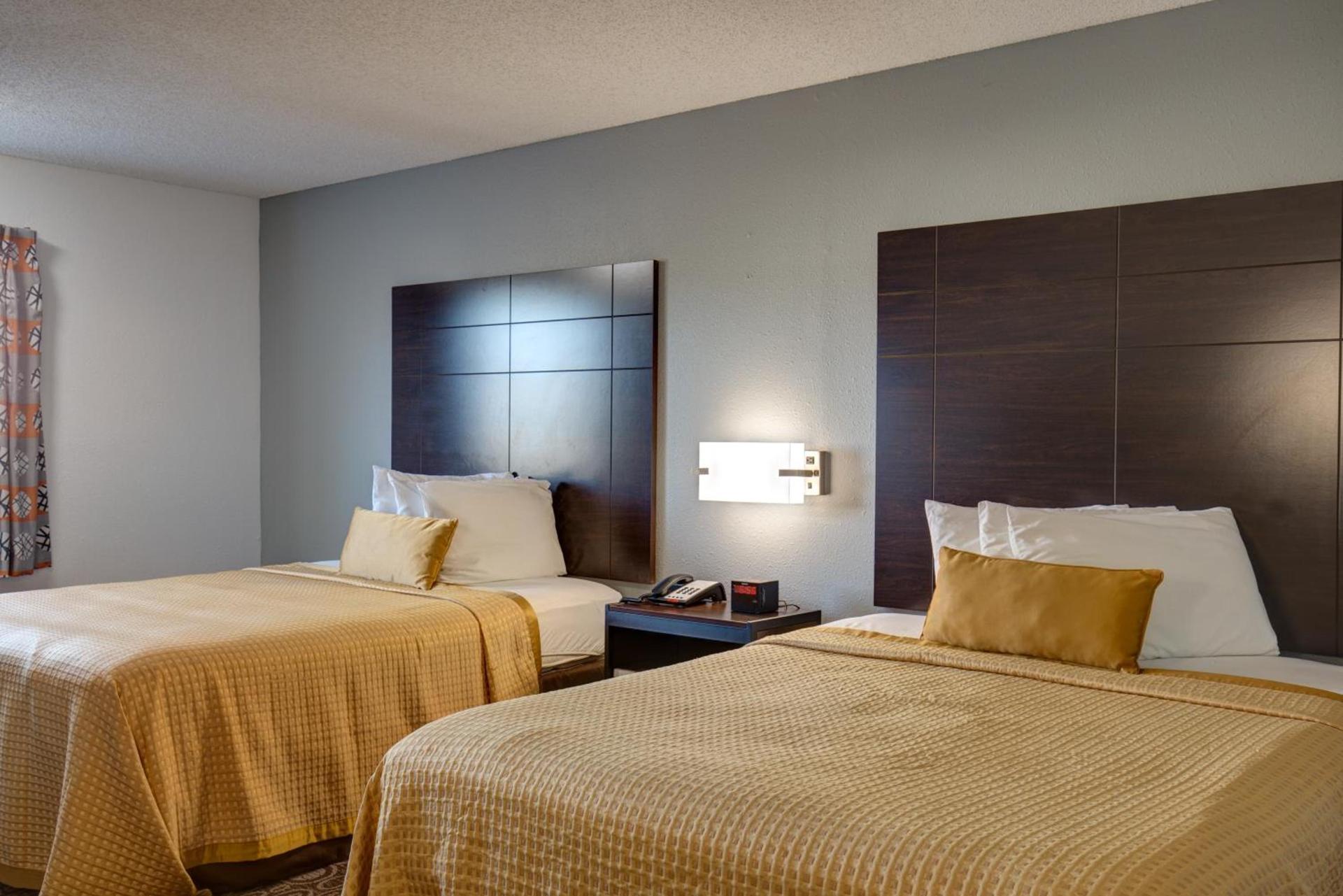 Howard Johnson by Wyndham Branson Theatre District photo 51