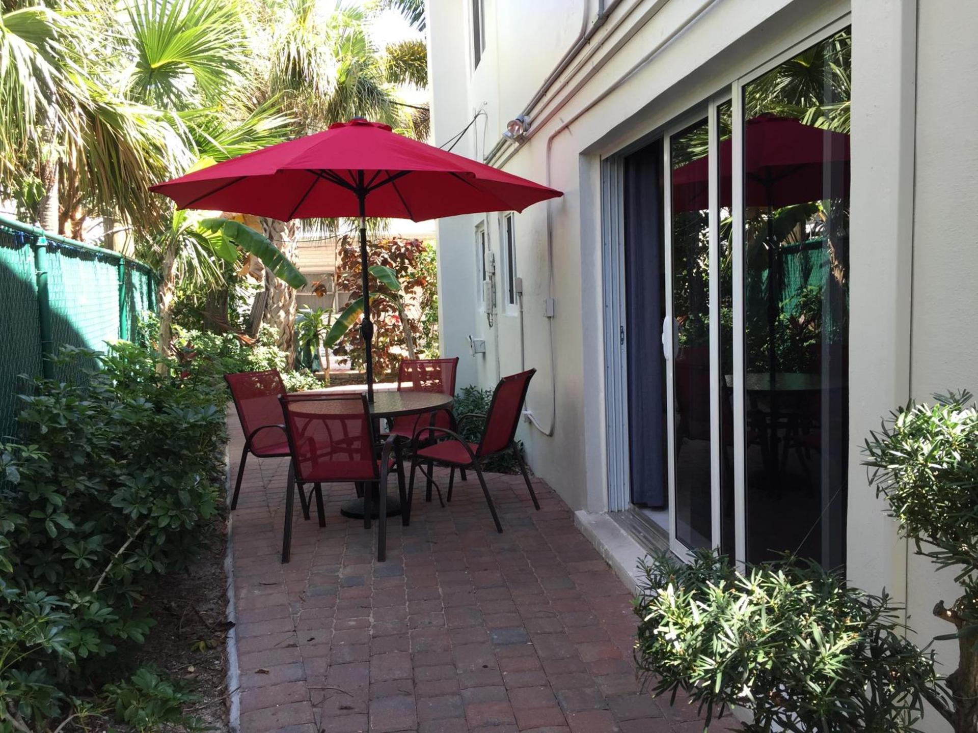 4145 By The Sea Inn & Suites photo 42