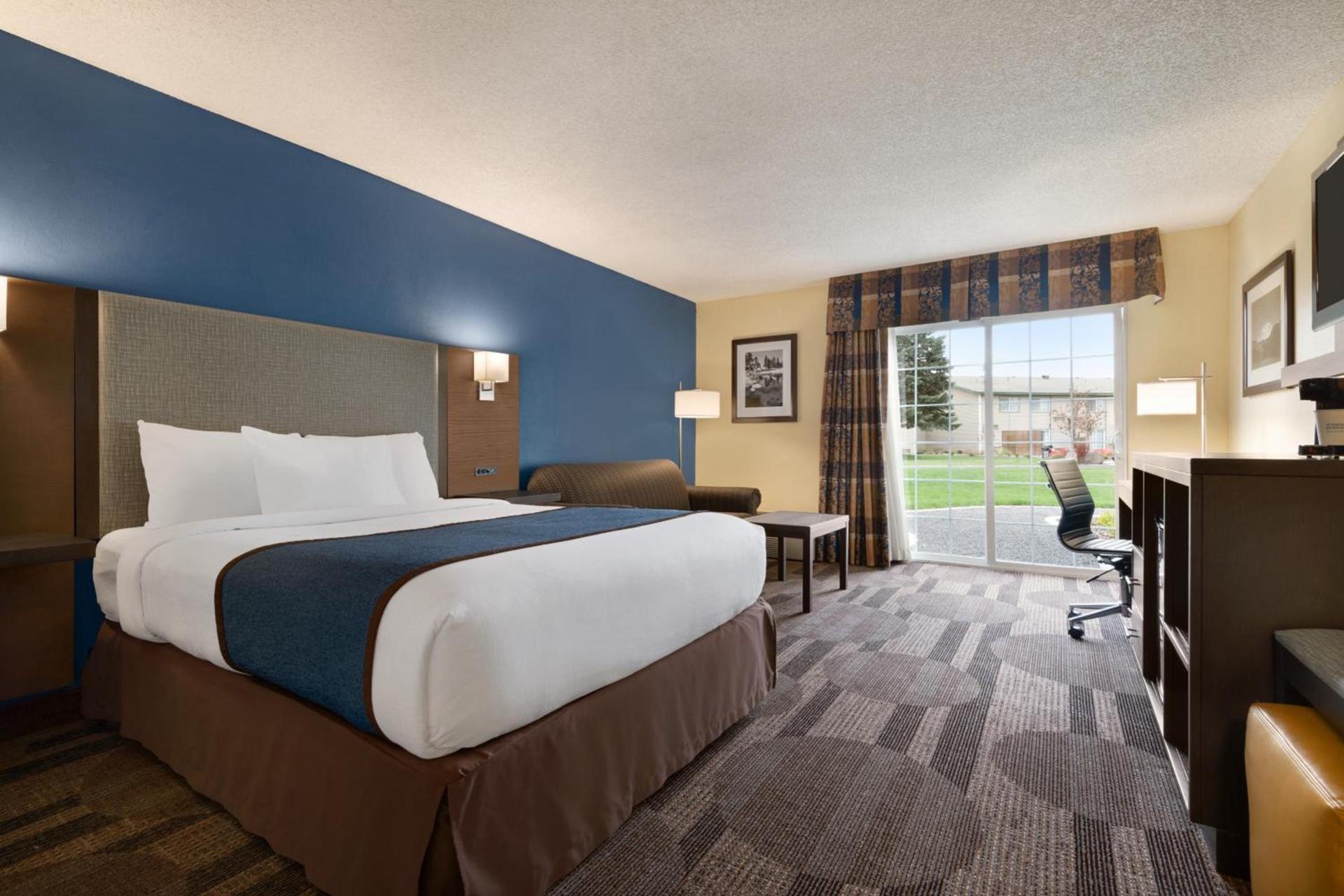 Ramada by Wyndham Spokane Airport photo 74