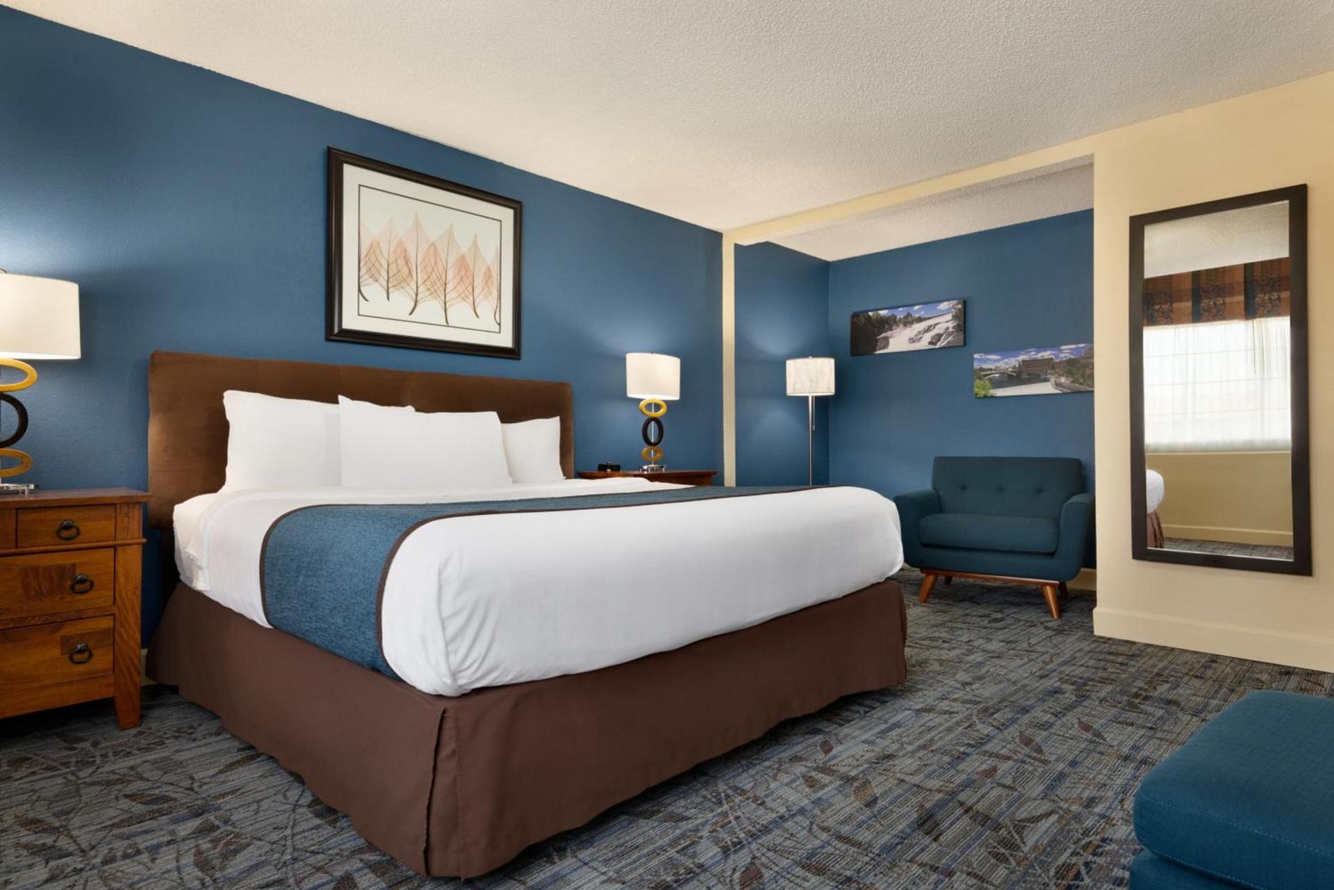 Ramada by Wyndham Spokane Airport photo 67