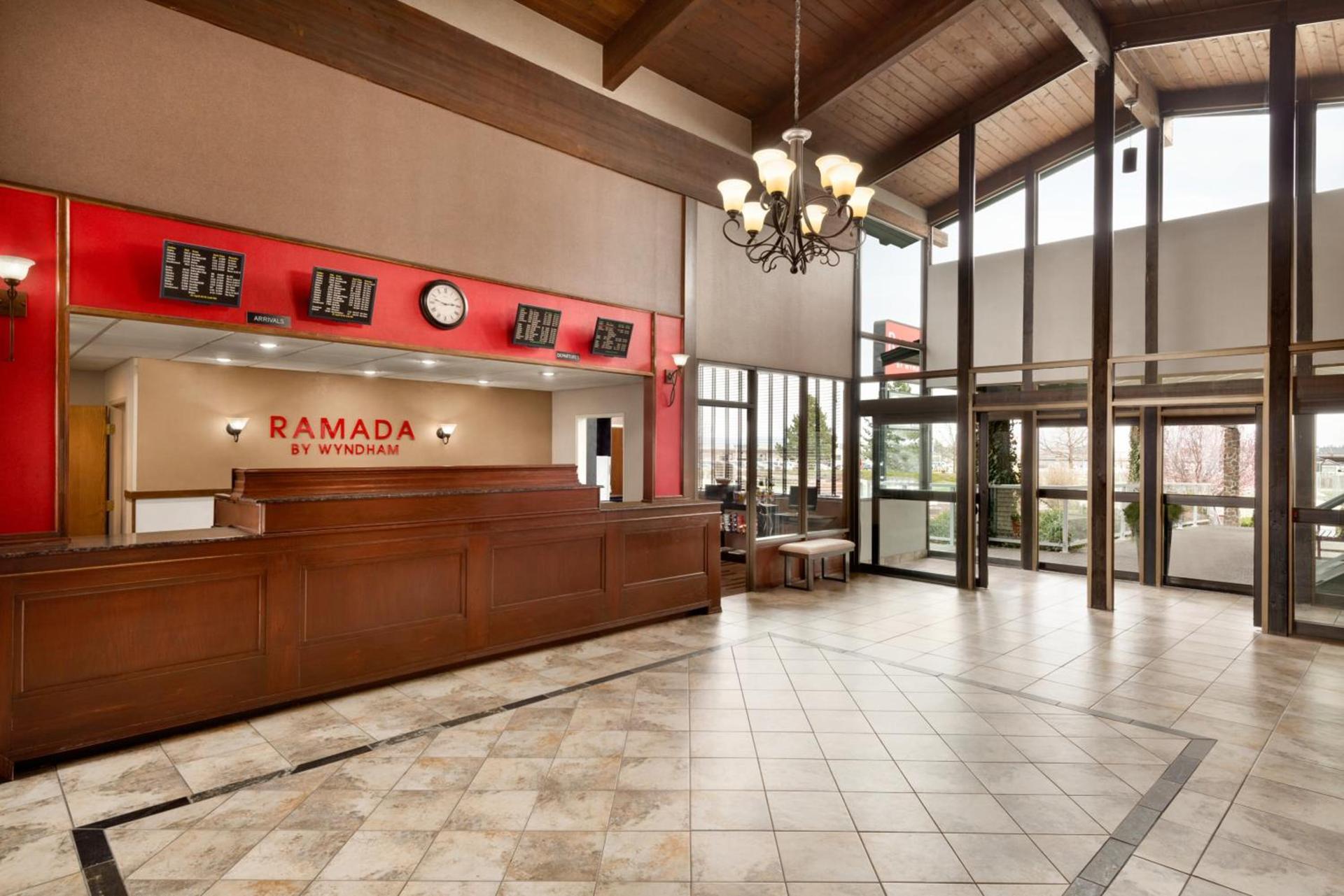 Ramada by Wyndham Spokane Airport photo 55