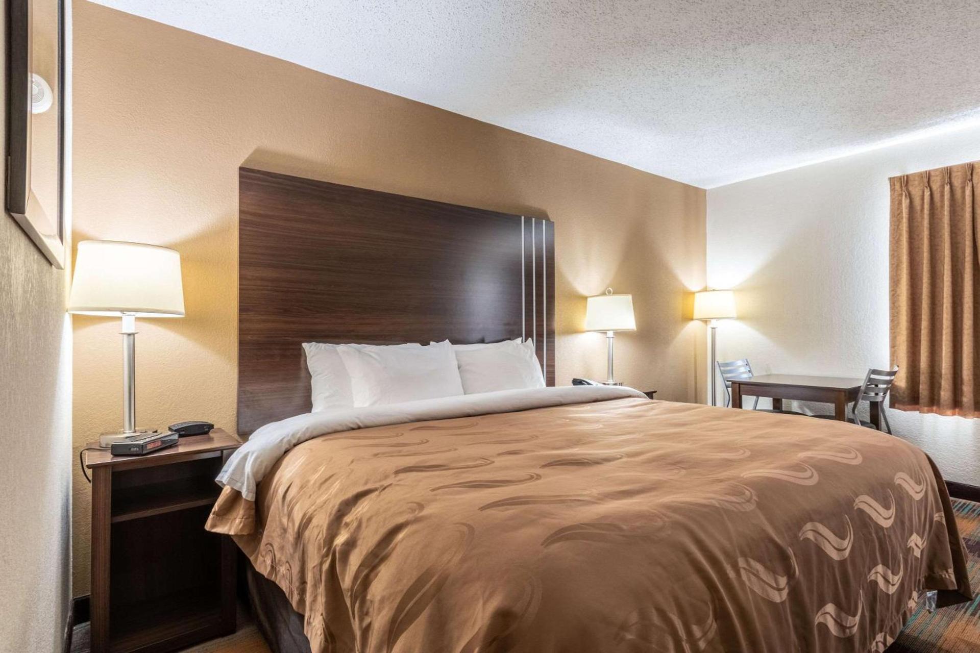 Quality Inn Bloomsburg photo 29