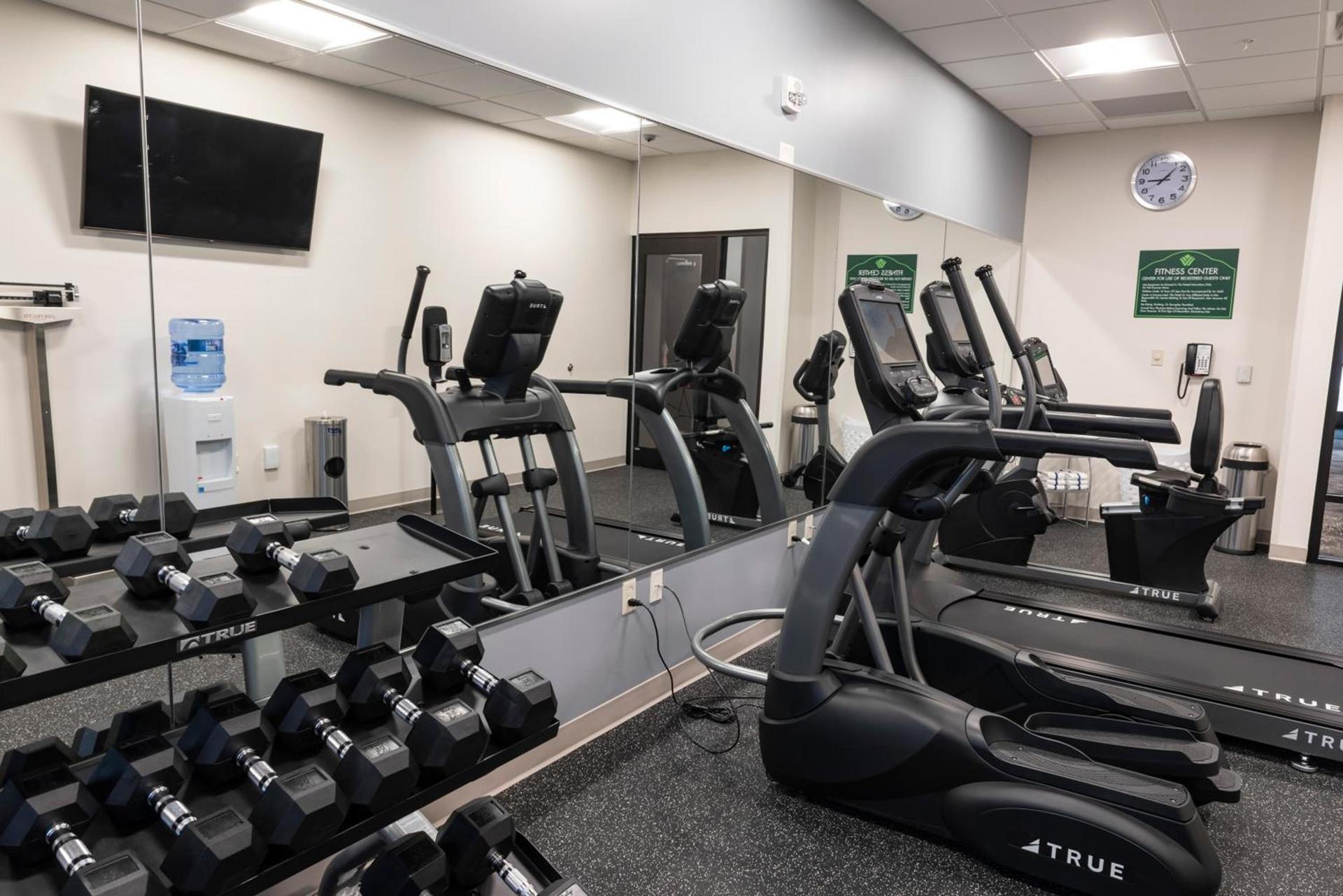 Wingate by Wyndham Angola photo 48